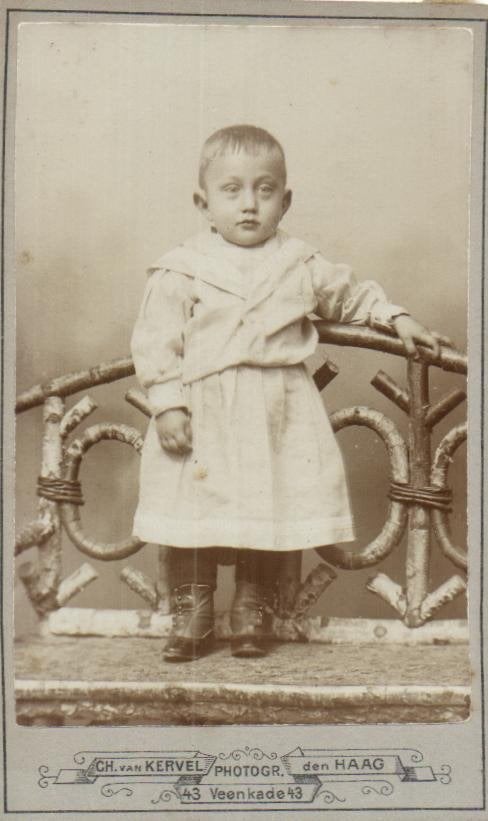 CDV - C.H. Kervel -Veenkade - Den Haag - Kind, Gebruikt, Foto, Ophalen of Verzenden, Voor 1940