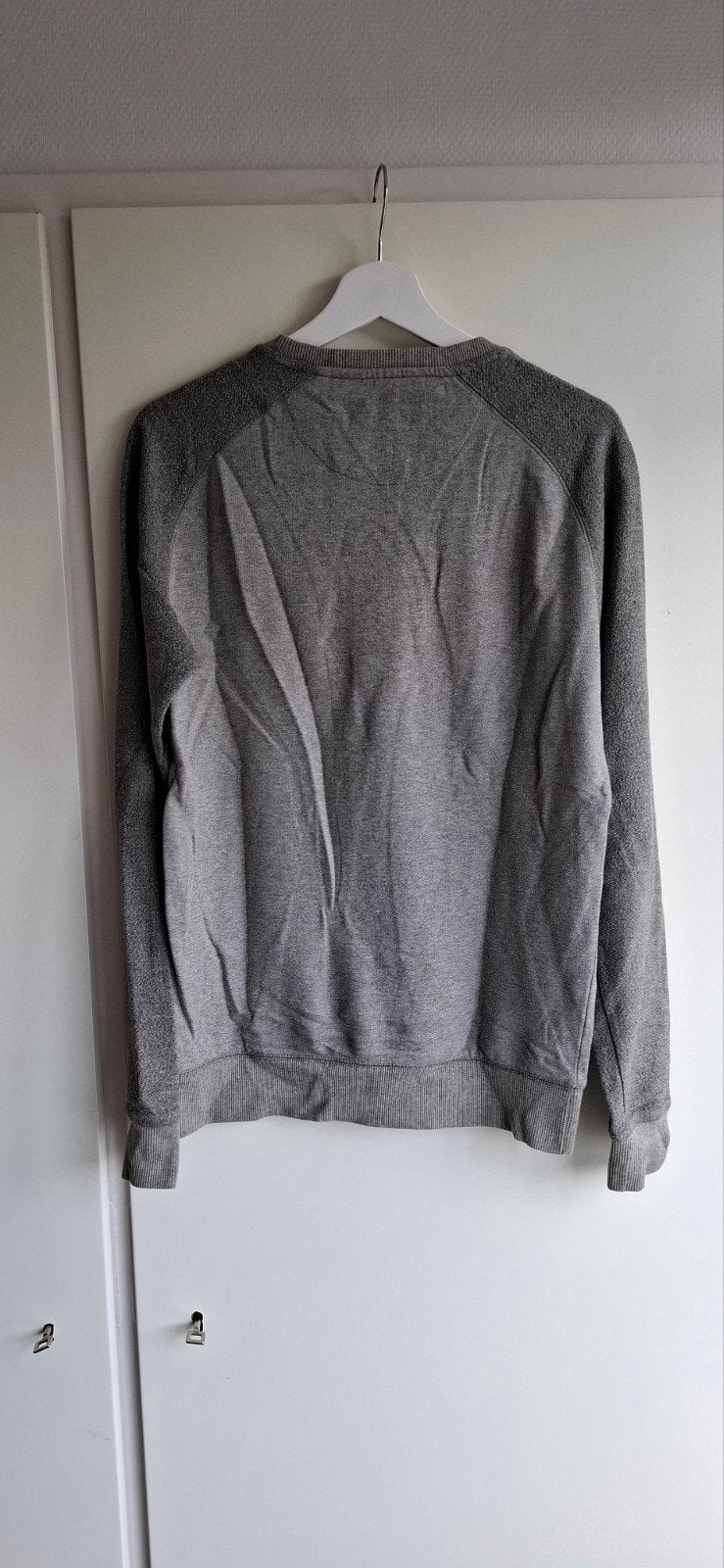 RQRD Sweater - Grijs - Maat M, Maat 48/50 (M), Ophalen of Verzenden, Zo goed als nieuw, RQRD