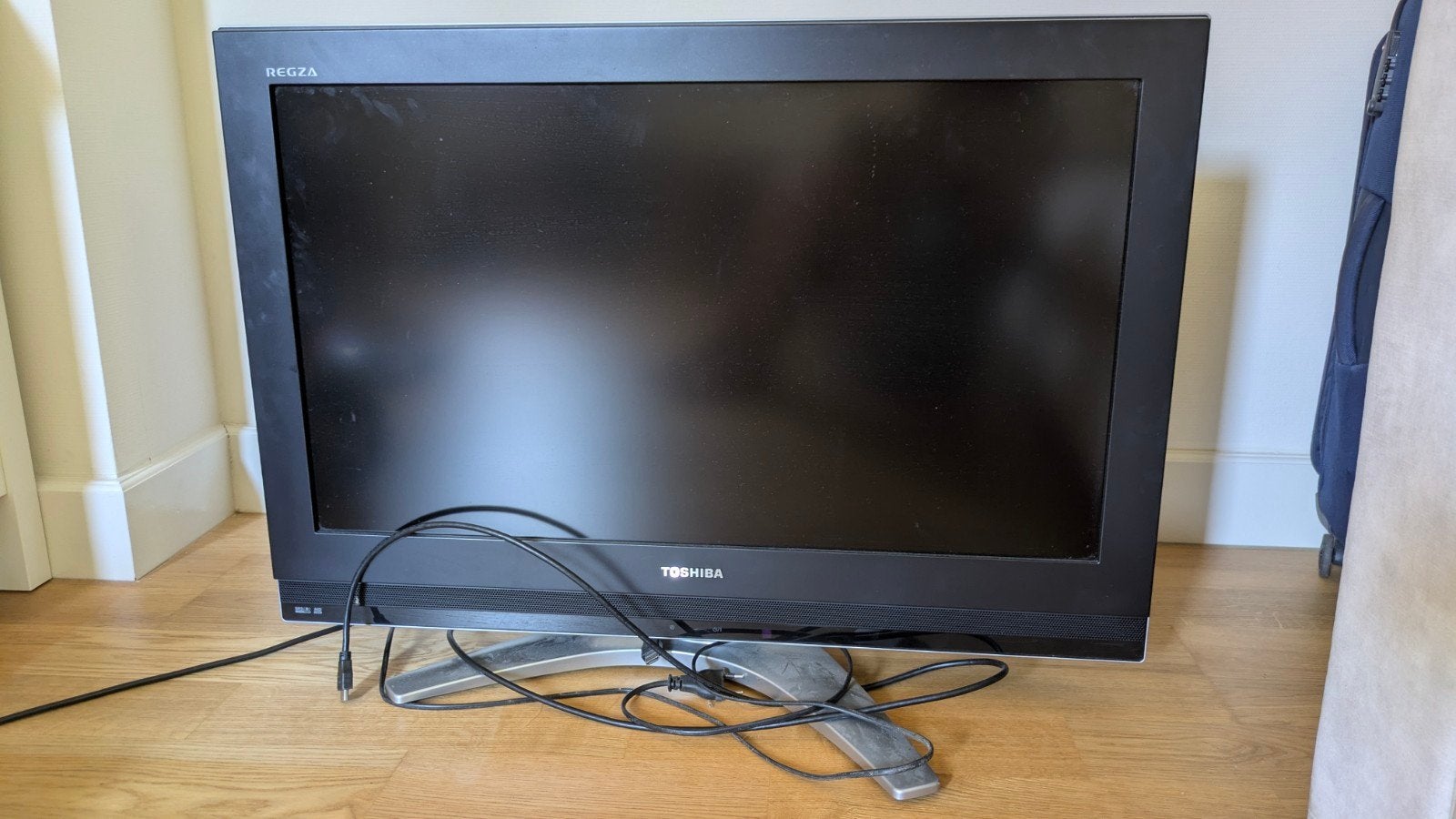 Toshiba Regza LCD TV 32R3500P - Gebruikt, Ophalen, 50 Hz, 60 tot 80 cm, Gebruikt