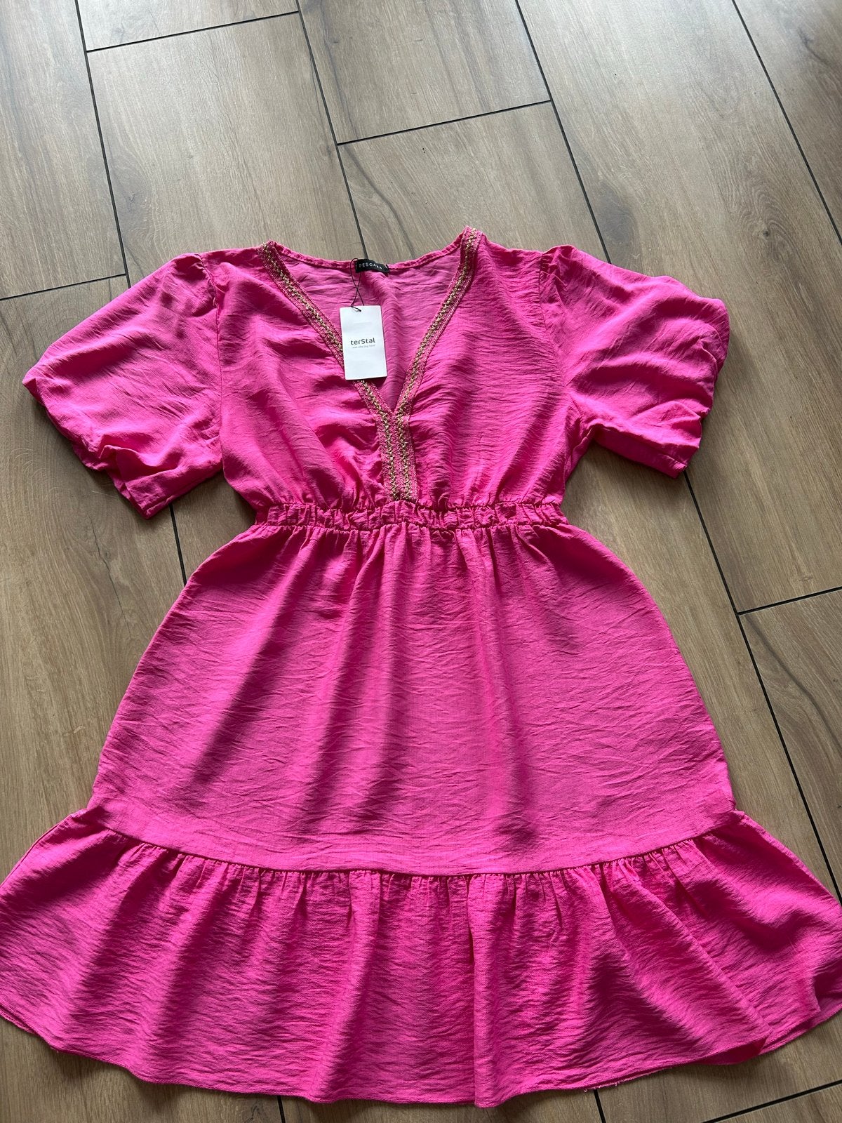 Nieuw knalroze jurk Pescara L, Kleding | Dames, Jurken, Maat 42/44 (L), Nieuw, Ophalen of Verzenden, Roze