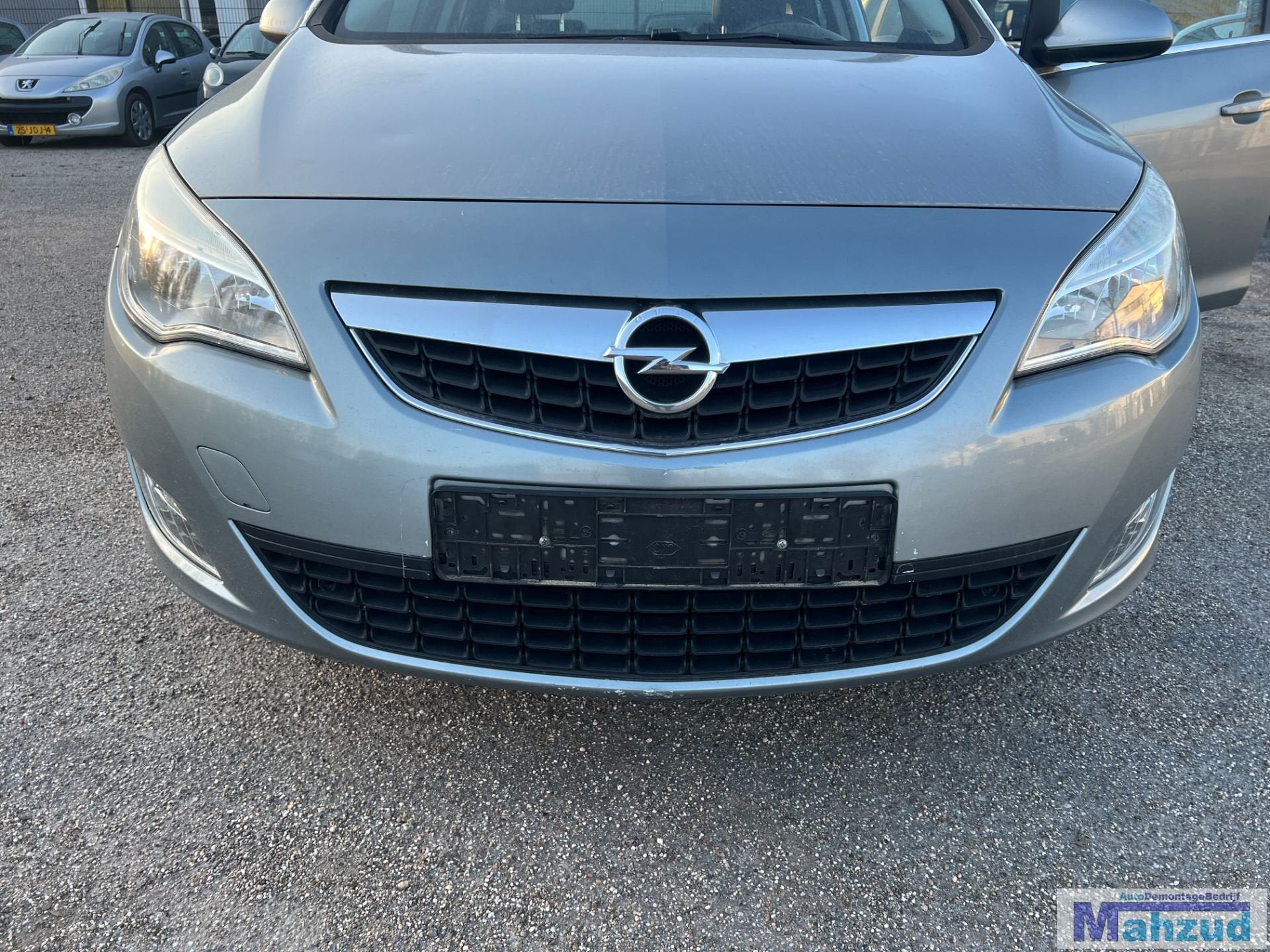 OPEL ASTRA J Grijs Z179 voorbumper 2009-2015, Auto-onderdelen, Gebruikt, Opel Automobile GmbH, Ophalen of Verzenden, Kontakt@opel-infoservice.de
