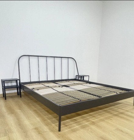 Metalen IKEA antraciet bedframe met 2 lattenbodems, Huis en Inrichting, Ophalen, Tweepersoons, Zo goed als nieuw, 200 cm