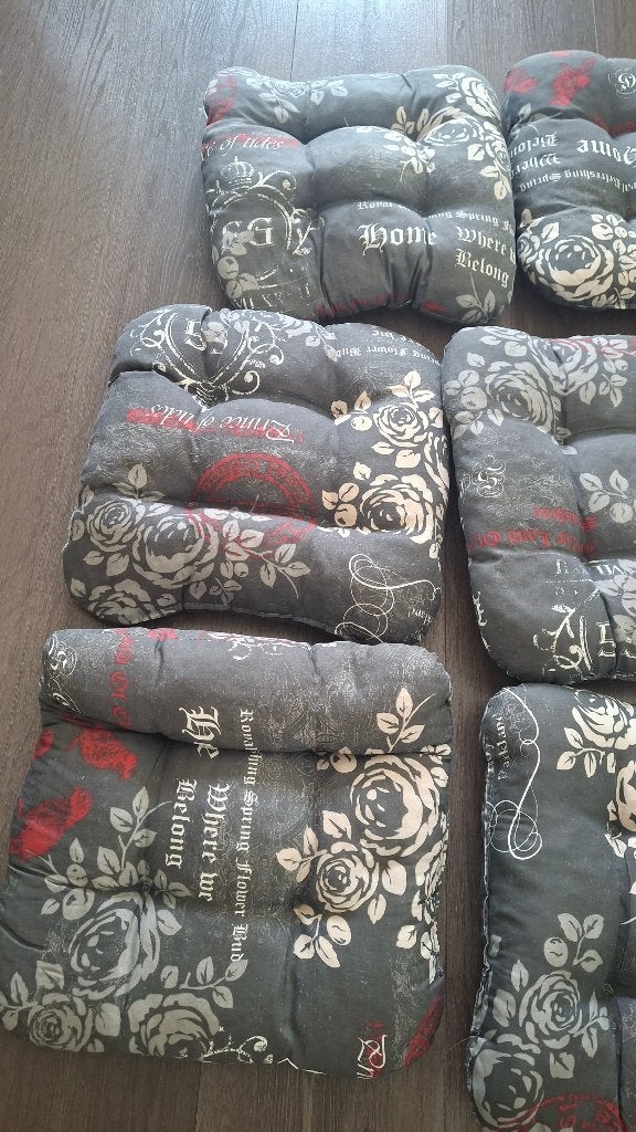 Kussentjes voor tuinstoelen, Tuin en Terras, Ophalen, Zo goed als nieuw