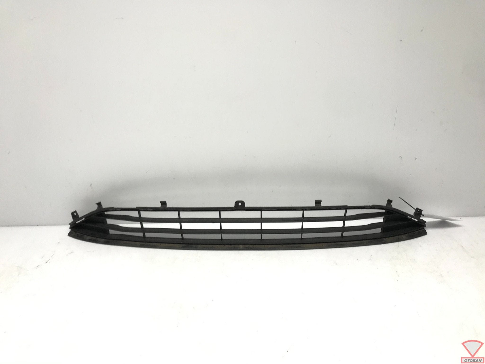 Ford Fiesta MK8 Voorbumper Rooster Midden H1BB-17K345-A1, Gebruikt, Voor, Info@ford.com, Ophalen of Verzenden
