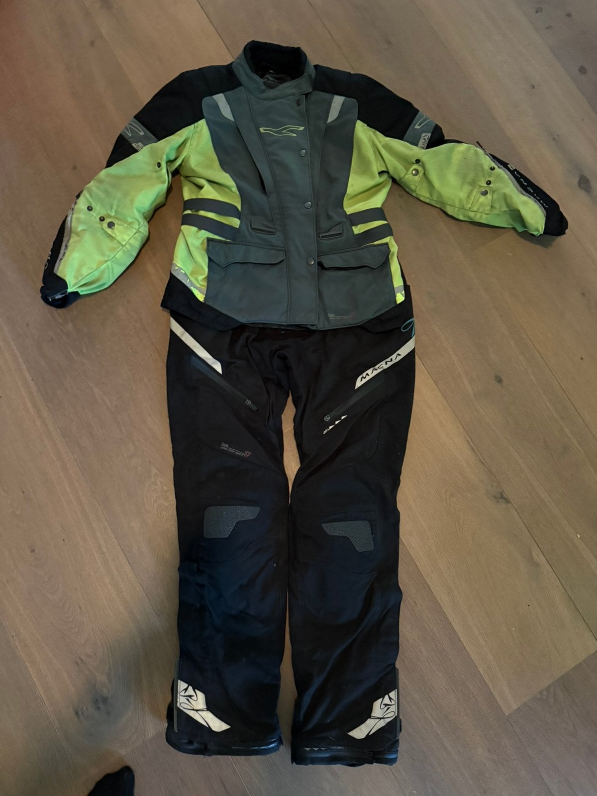 Macna motorpak (jas en broek), Motoren, Ophalen of Verzenden, Tweedehands, Dames, Jas | textiel