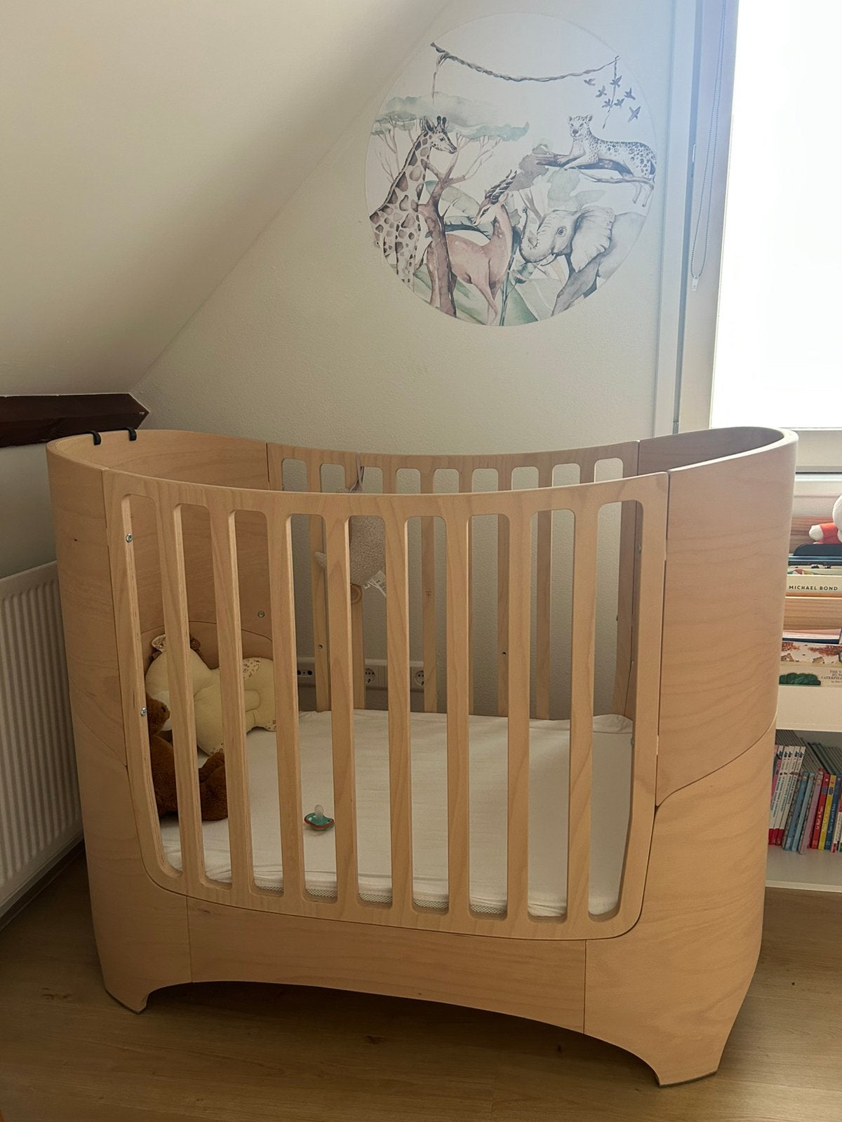Leander Baby bed, Ophalen, Zo goed als nieuw, Ledikant
