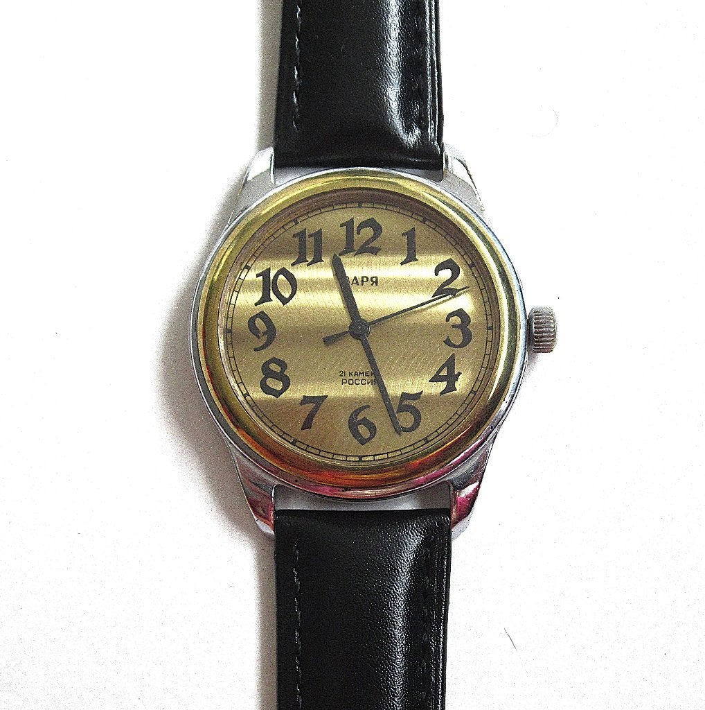 Vintage Soviet Zarja mechanisch herenhorloge van de 90 jaren, Ophalen of Verzenden, Leer, Overige merken