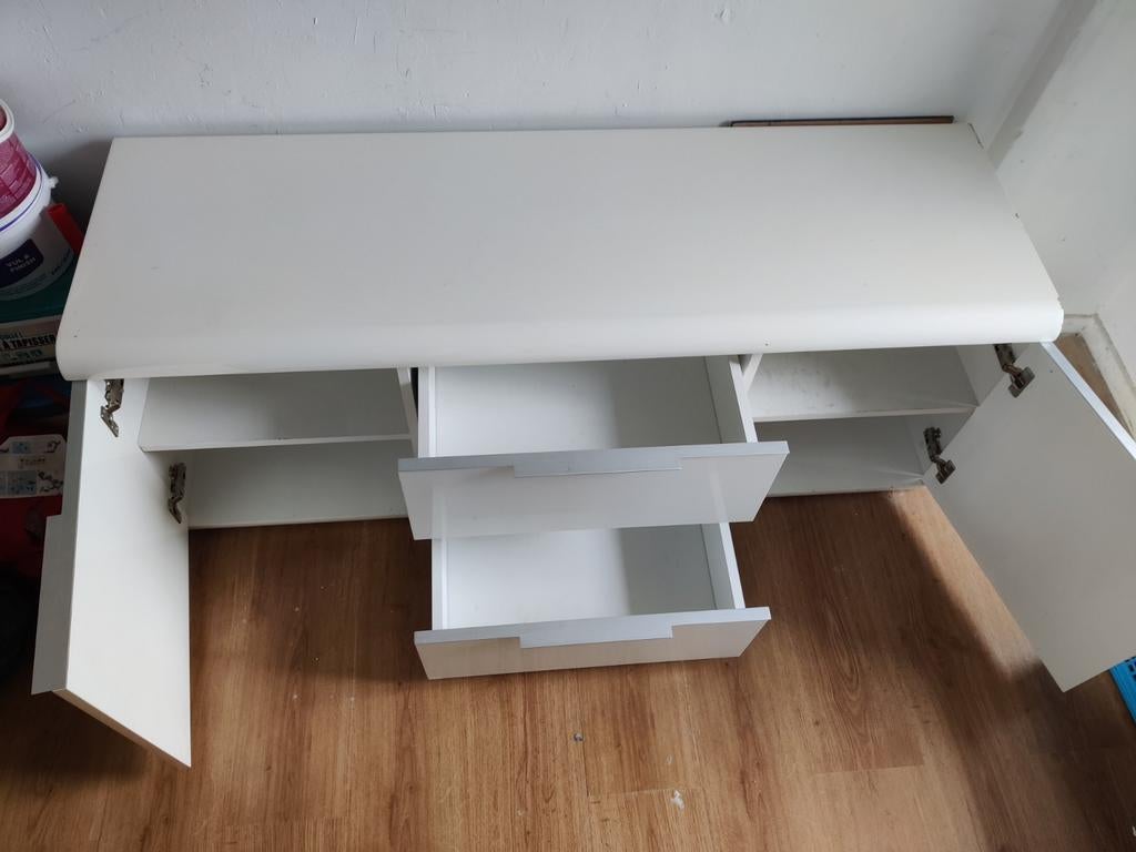 TV meubel 145x45x55cm (LxBxH) (Gratis ophalen), Ophalen, Gebruikt