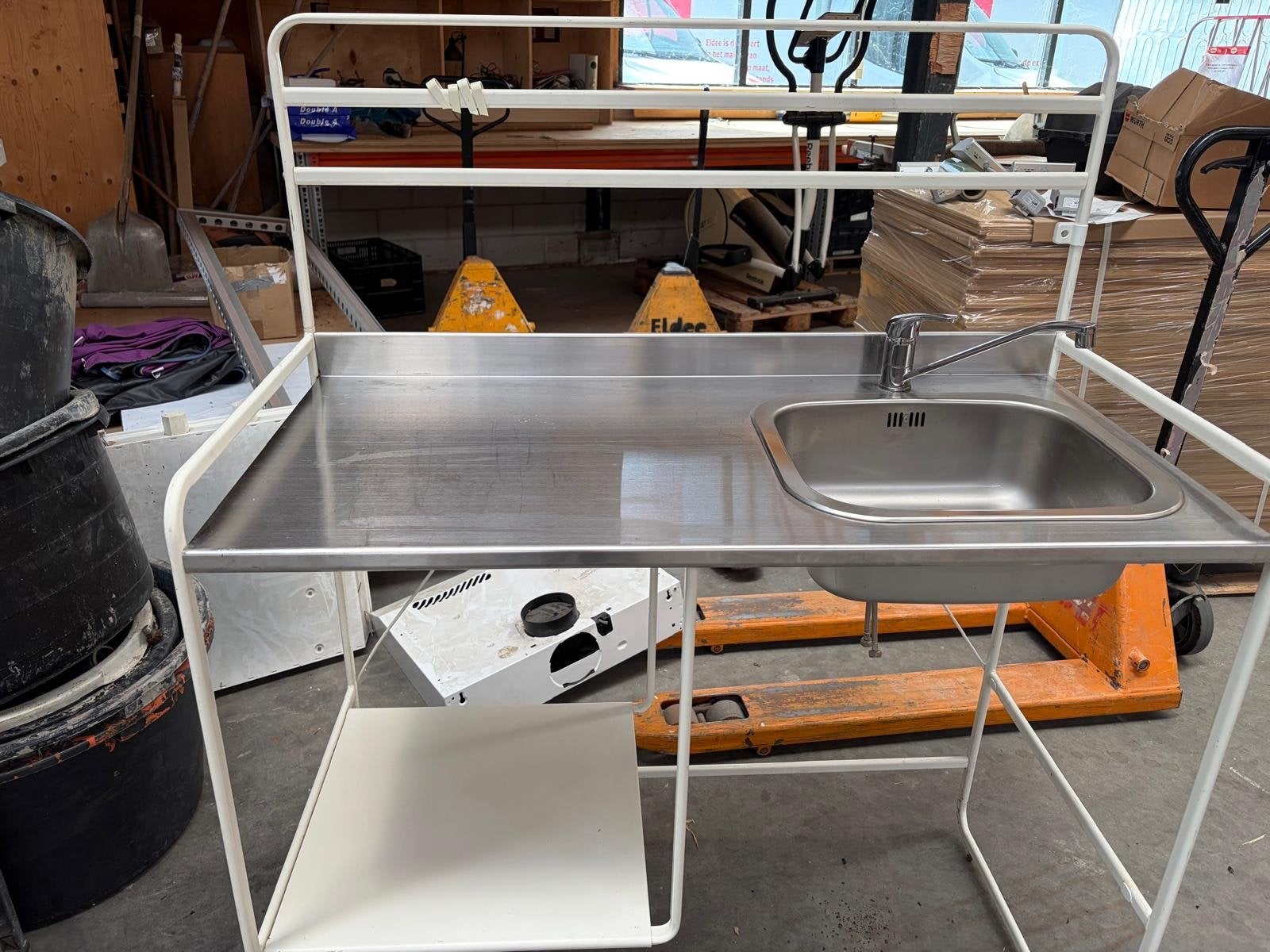 RVS werktafel met spoelbak en kraan, Zilver, Ophalen of Verzenden, Metaal, Overige merken