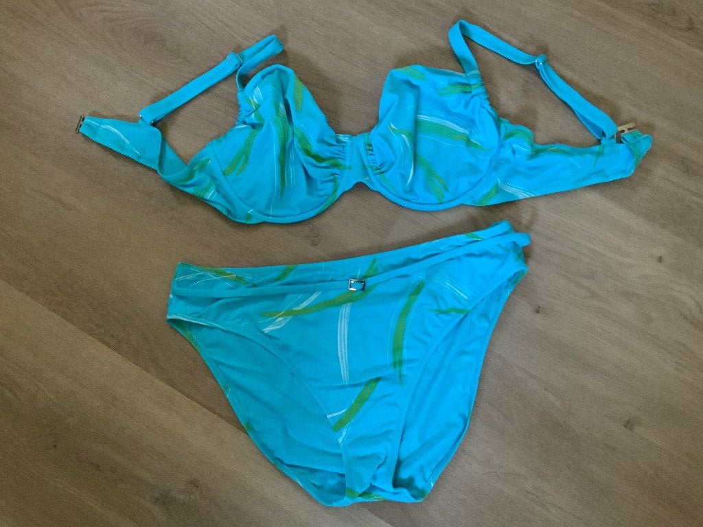 Super leuke turquoise bikini 44 C, Kleding | Dames, Badmode en Zwemkleding, Verzenden, Zo goed als nieuw, Blauw, Bikini