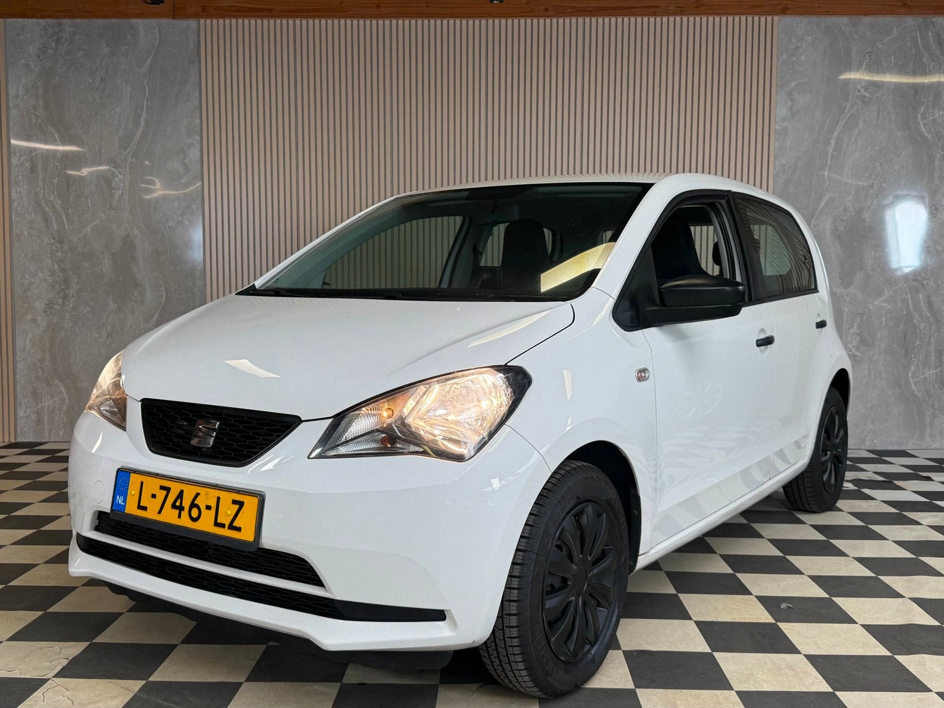 Seat Mii 1.0 Style Nwe Apk Airco Elektrische Pakket, Euro 5, Gebruikt, 4 stoelen, Mii
