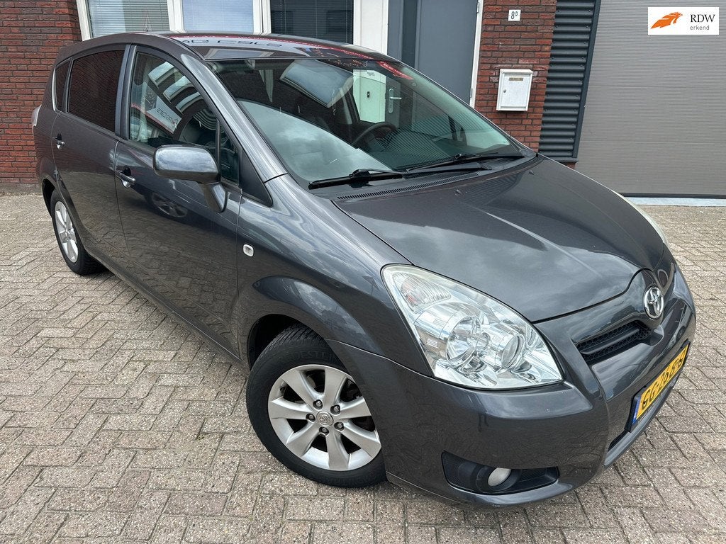 Toyota Verso 1.8 VVT-i Luna 7p / Navi / Leder / PDC / Stoelv, Gebruikt, 4 cilinders, 7 stoelen, Leder