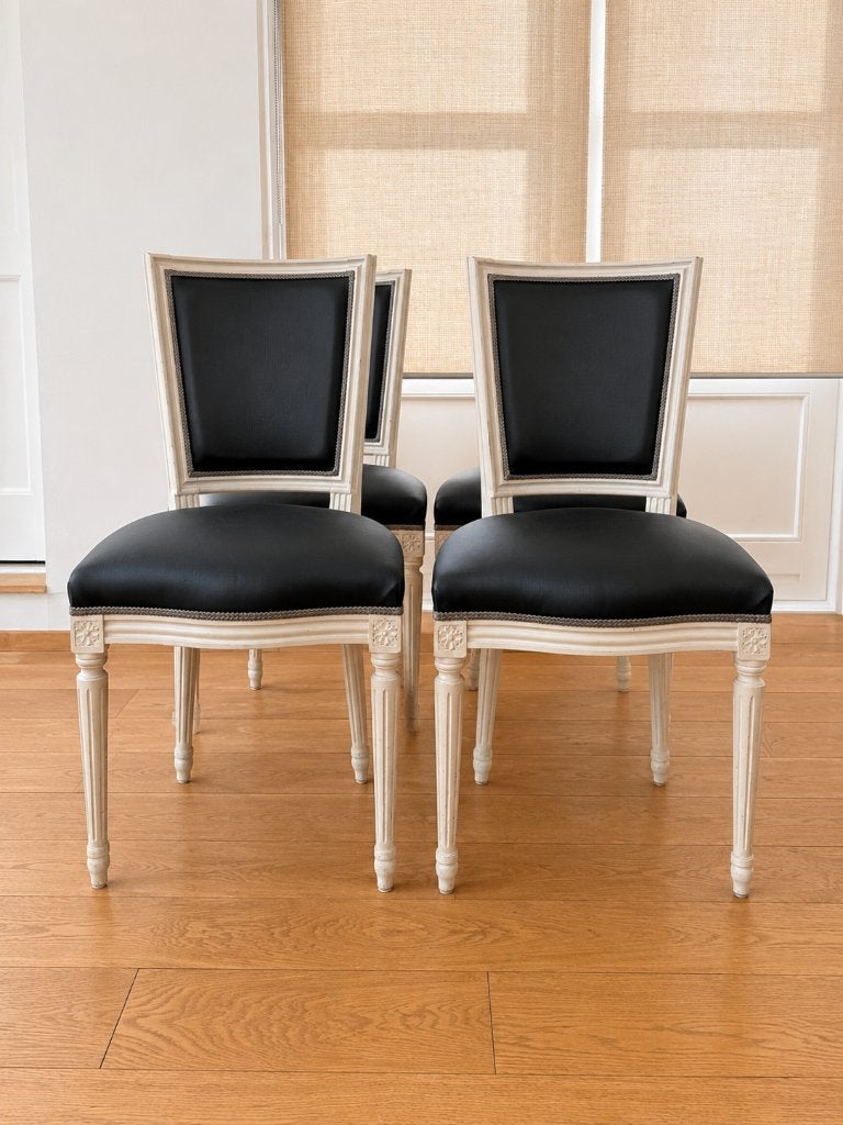 Set van 4 vintage Louis XVI stoelen – opnieuw te bekleden, Antiek en Kunst, Antiek | Meubels | Stoelen en Banken, Ophalen