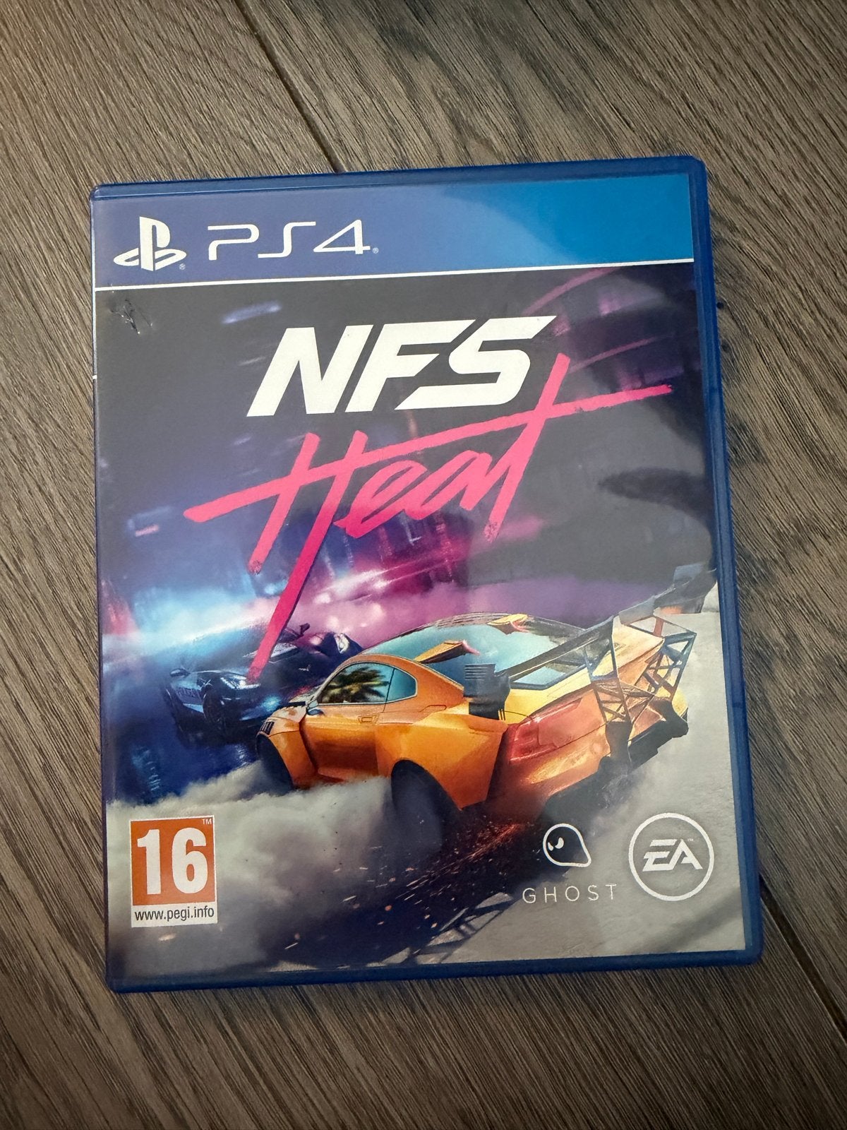 NFS Heat PS4 - Racegame met actie en spanning, Online, 1 speler, Racen en Vliegen, Ophalen of Verzenden