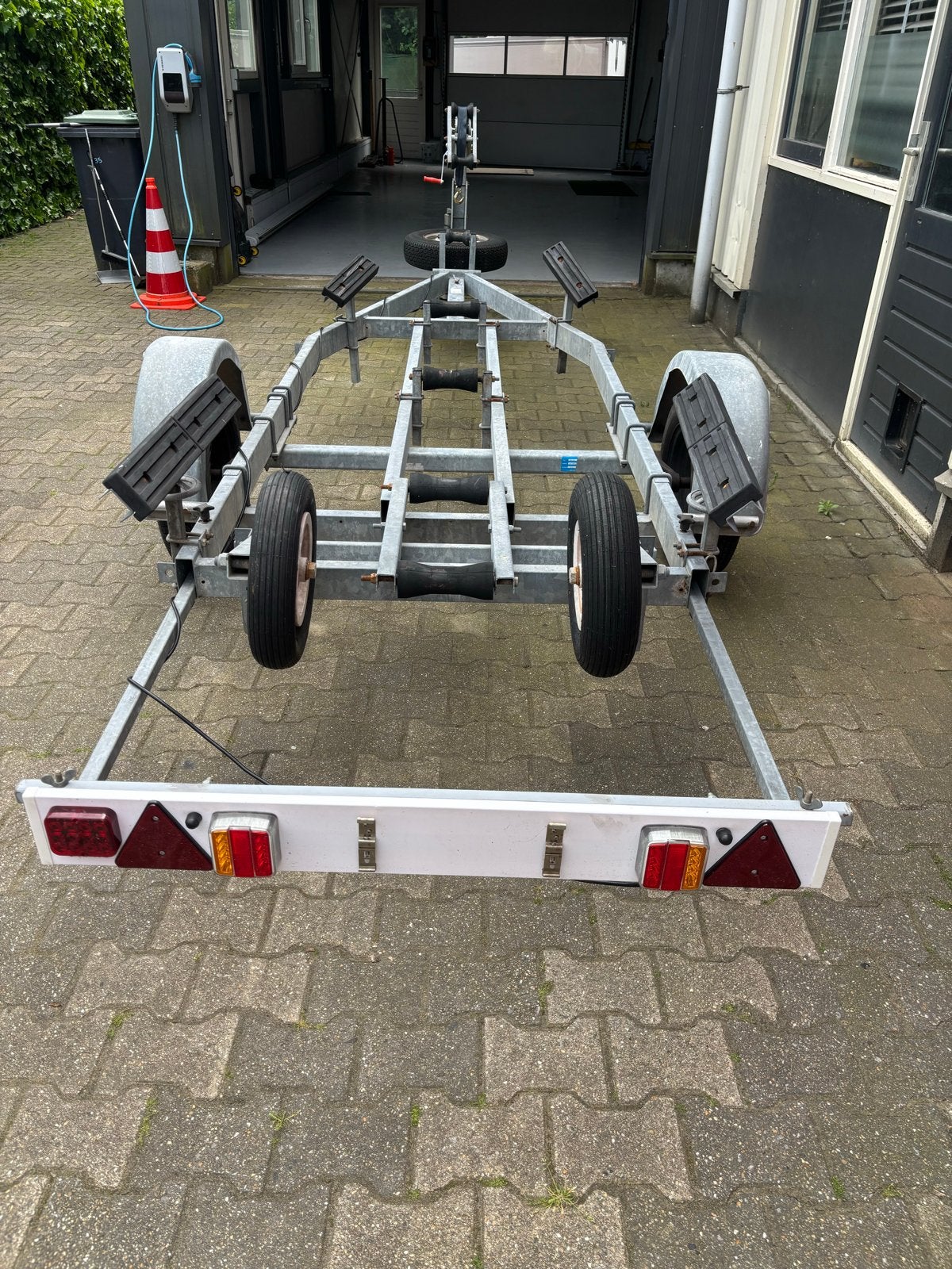 Pega Boottrailer Holland - enkelasser, Watersport en Boten, Ophalen, Minder dan 1500 kg, Gebruikt, Sloepentrailer