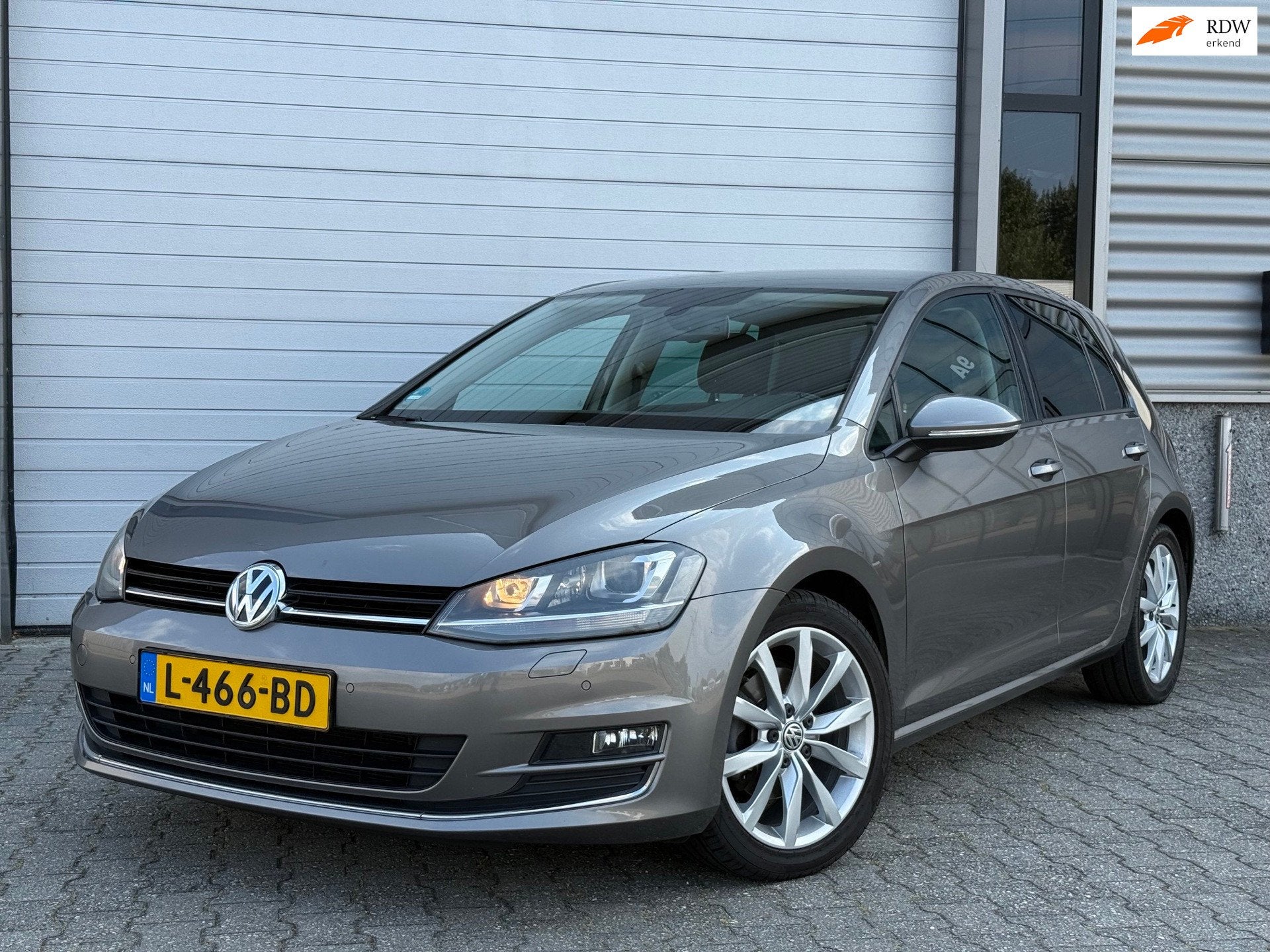 Volkswagen Golf 1.4 TSI Highline Navi Xenon Cruise Control, Auto's, Volkswagen, Voorwielaandrijving, 125 pk, Gebruikt, 4 cilinders