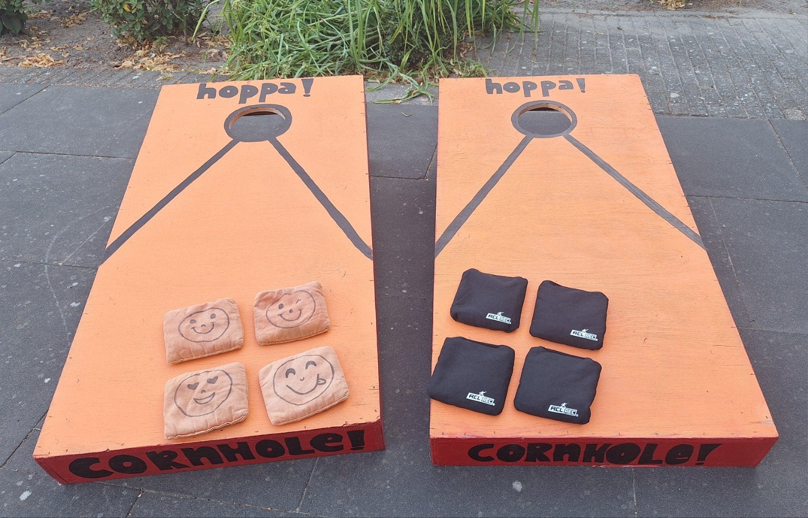Cornhole-spel te huur!, Ophalen