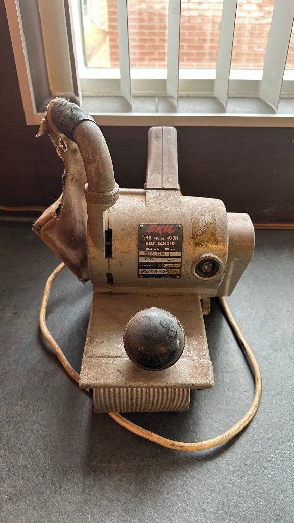 Skil bandschuurmachine model 400H, Ophalen of Verzenden, Gebruikt, 600 tot 1200 watt, Bandschuurmachine