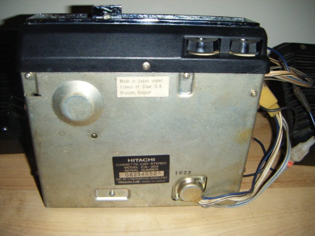 Casette Hitachi cs 204,Beltek speakers,autocasette,oldtimer, Auto diversen, Ophalen of Verzenden, Nieuw