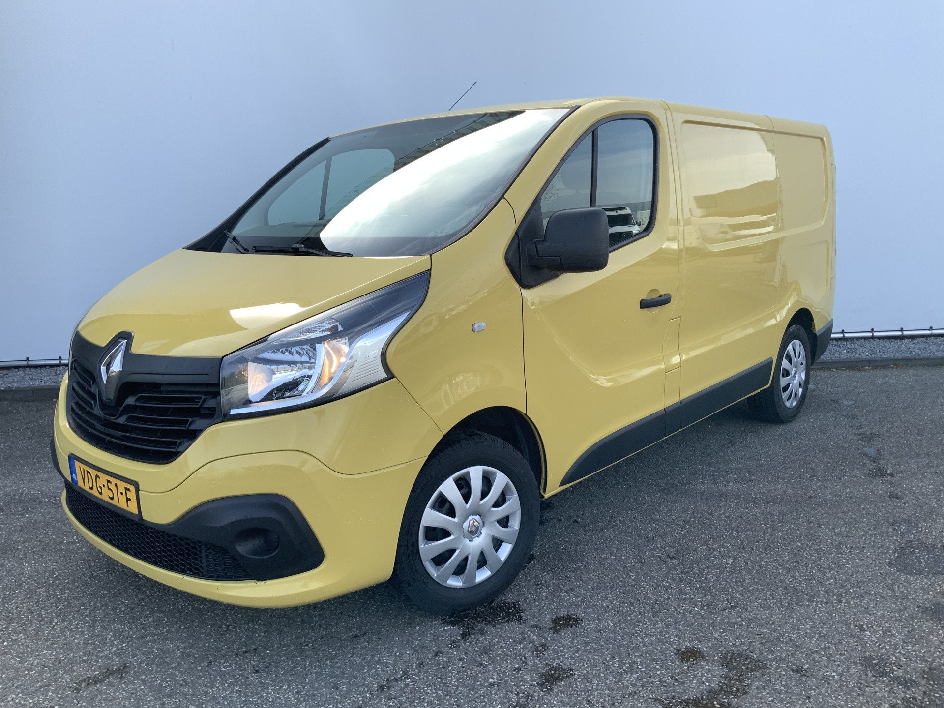 Renault Trafic 1.6 DCI T27 L1H1 Airco Cruise 3 Zits Trekhaak, Voorwielaandrijving, Gebruikt, Euro 6, Renault