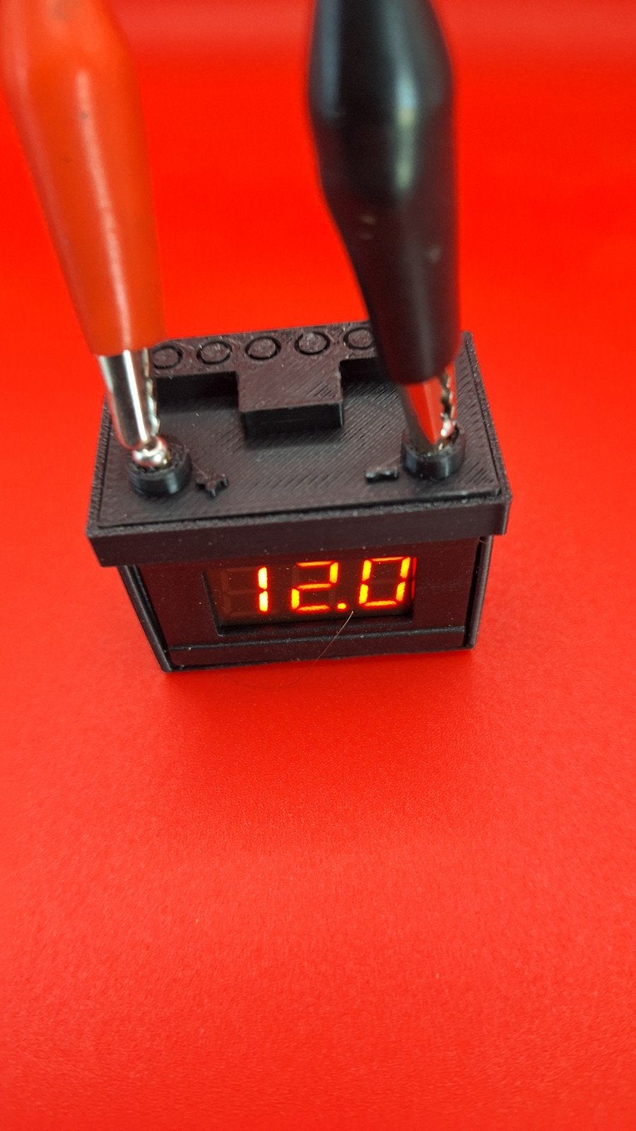 RC Voltmeter in Accu Vorm (3x3x2 cm), Ophalen