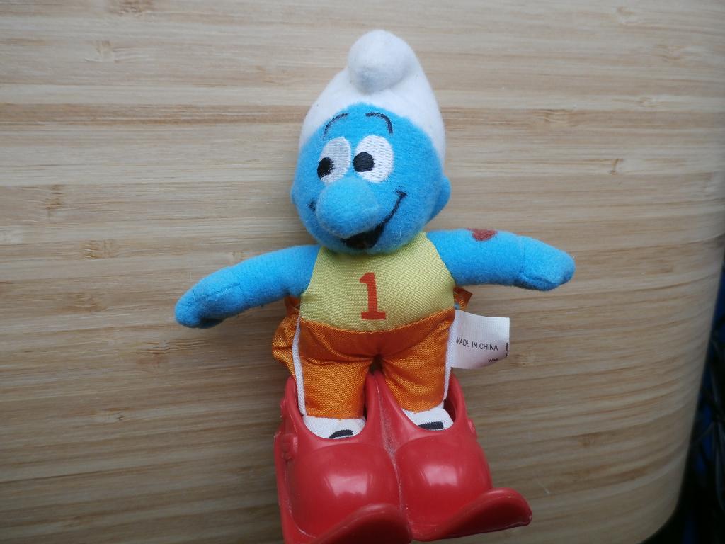 Smurf op ski + mc Donalds + 1/2000 + ski smurf + 7,50 +, Ophalen of Verzenden, Zo goed als nieuw, Overige typen