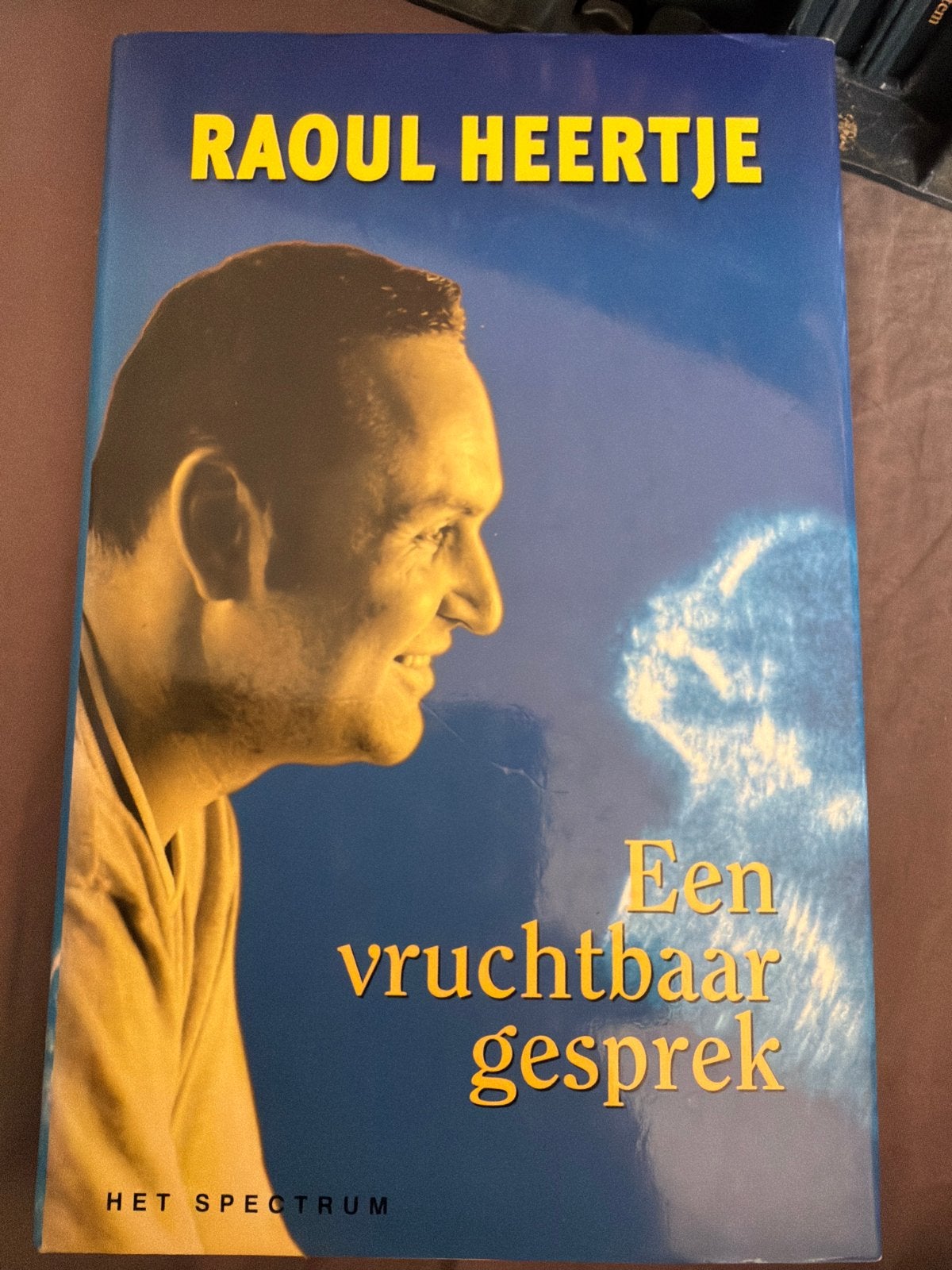 S1.  Raoul Heertje - Een vruchtbaar gesprek (Het Spectrum), Ophalen of Verzenden, Gelezen, Nederland