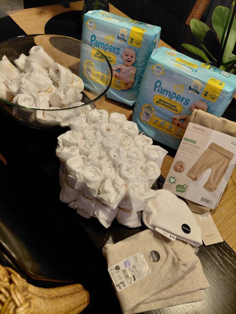 Nieuwe luiers en luiertaart, Ophalen of Verzenden, Nieuw, Kraamcadeau