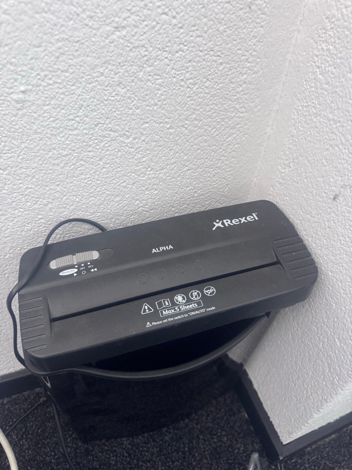 Rexel Alpha papiervernietiger, Ophalen, Gebruikt