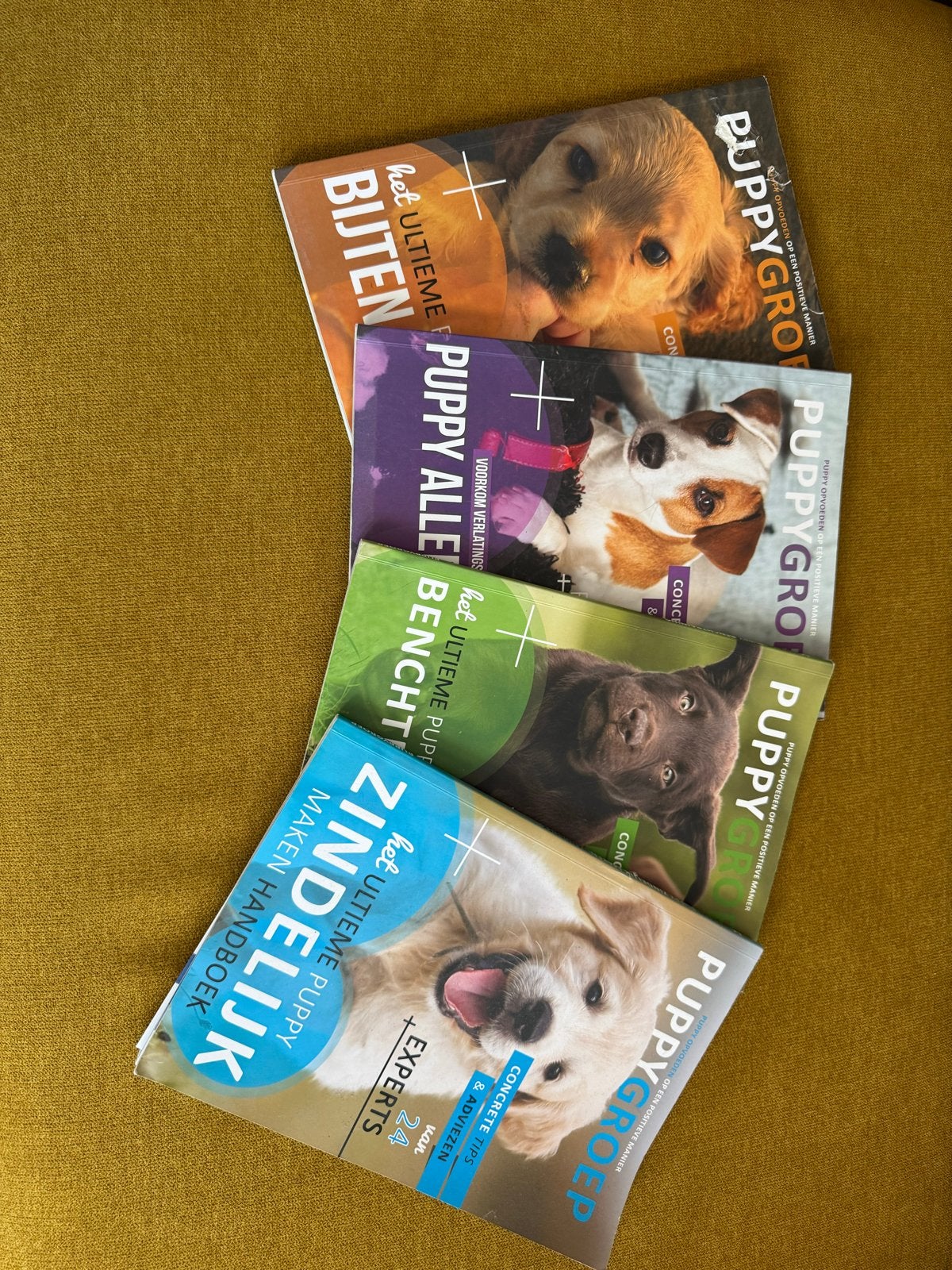 Het Ultieme Puppy Handboek - Complete Set, Boeken, Ophalen of Verzenden, Zo goed als nieuw, Honden