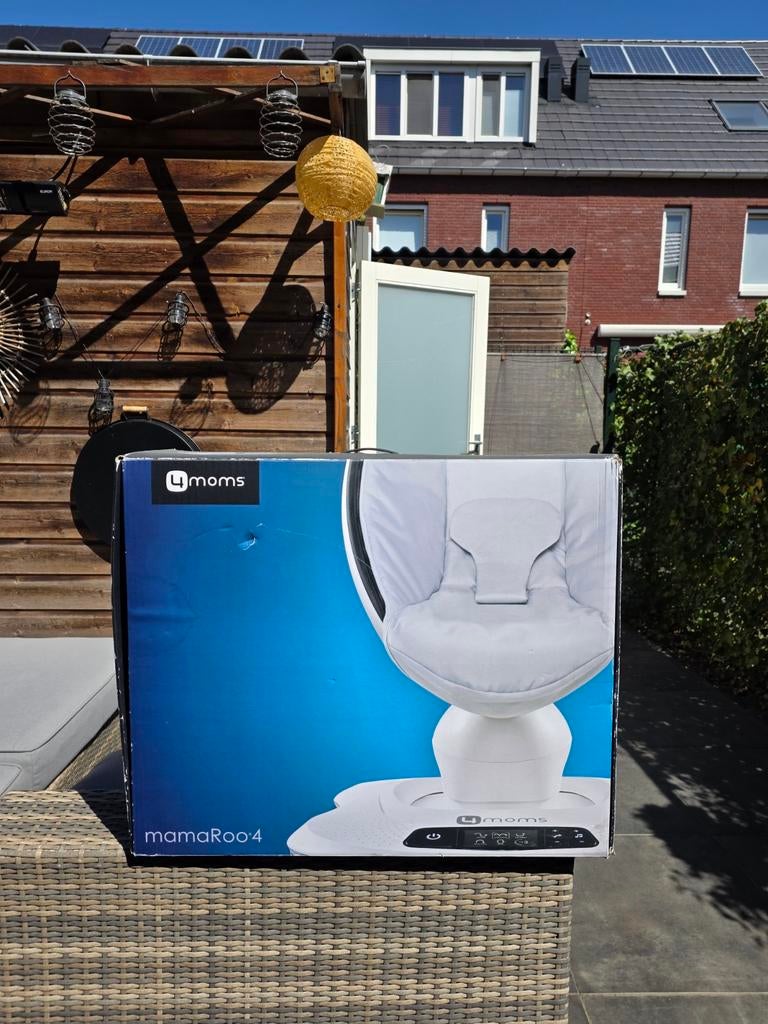 4moms mamaRoo 4 babywieg/schommelstoel, Ophalen of Verzenden, Zo goed als nieuw