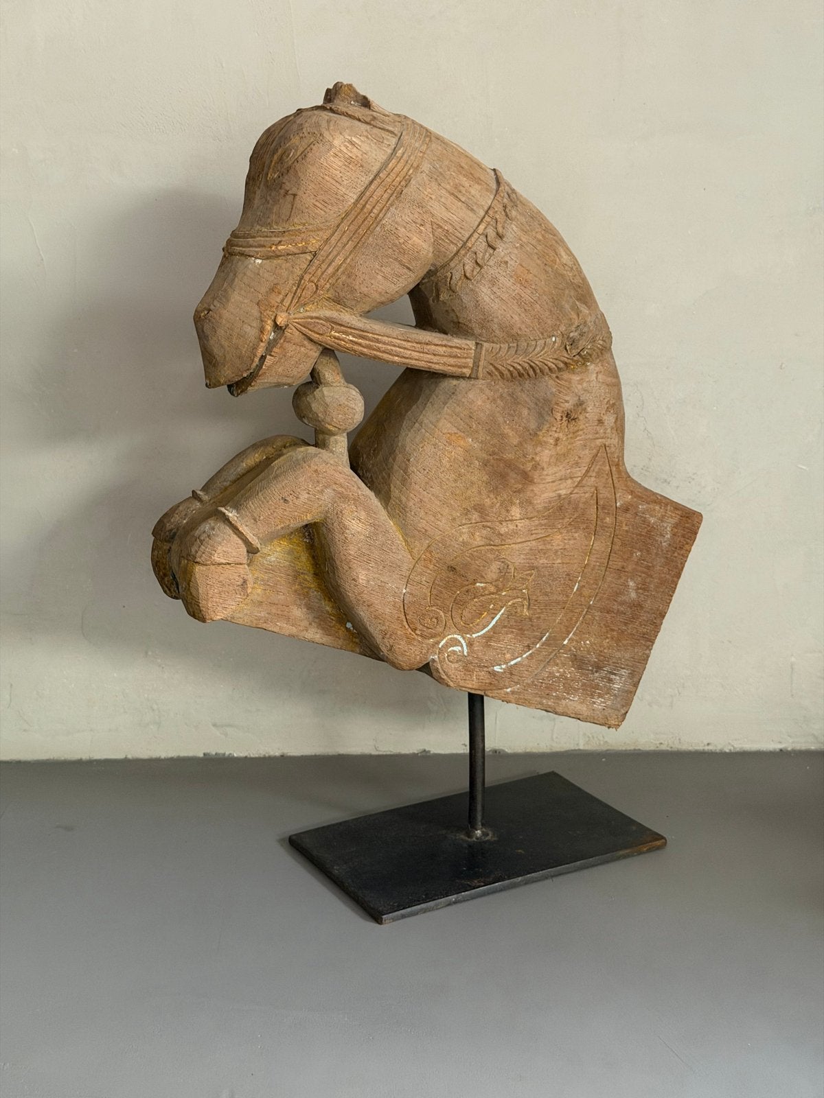 Uniek houten India paard op statief, Antiek en Kunst, Ophalen of Verzenden