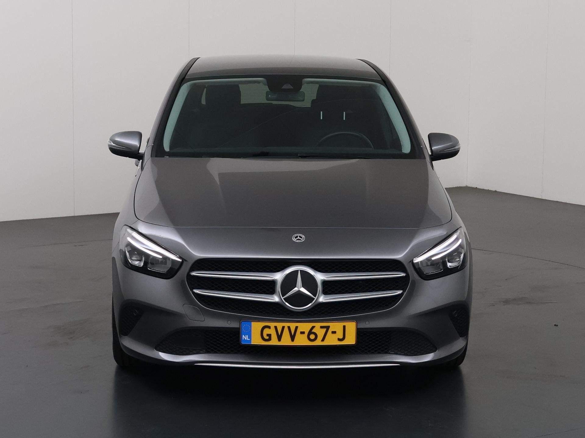 Mercedes-Benz B-klasse 200 Business Solution | Trekhaak | Me, Auto's, Dealer onderhouden, Gebruikt, 4 cilinders, Leder en Stof