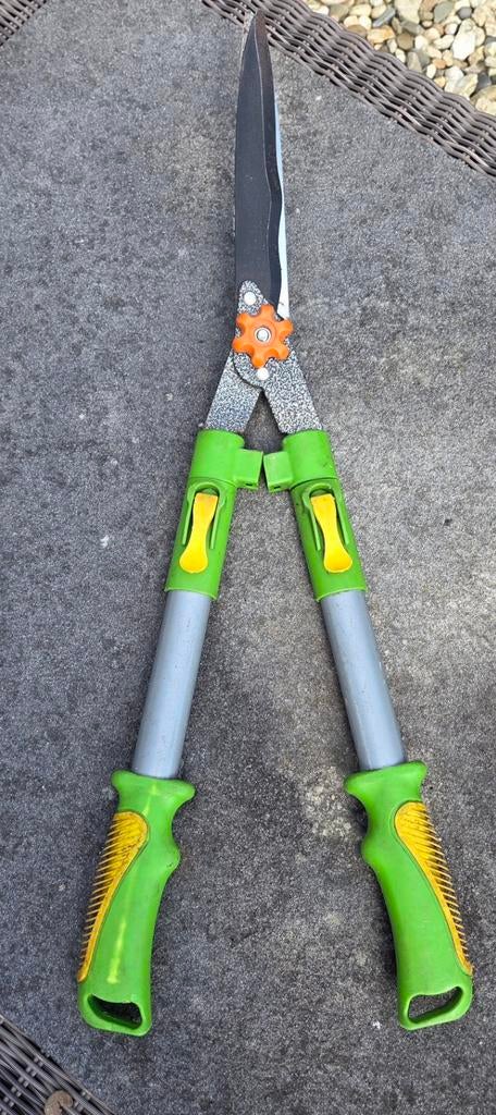 Hand heggenschaar met verlengbare armen, Ophalen of Verzenden, Gebruikt, Handmatig