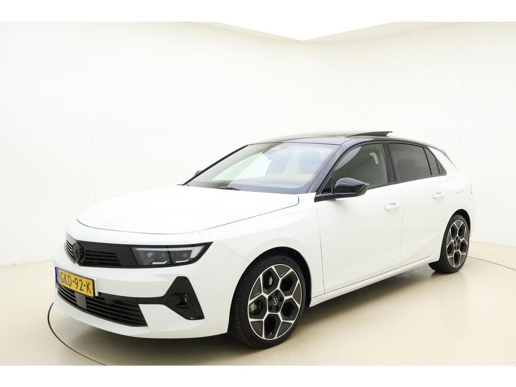 Opel Astra 1.6 Turbo Plug In Hybrid Ultimate | Schuif-/kante, Auto's, Opel, Automaat, Gebruikt, 4 cilinders, 181 pk