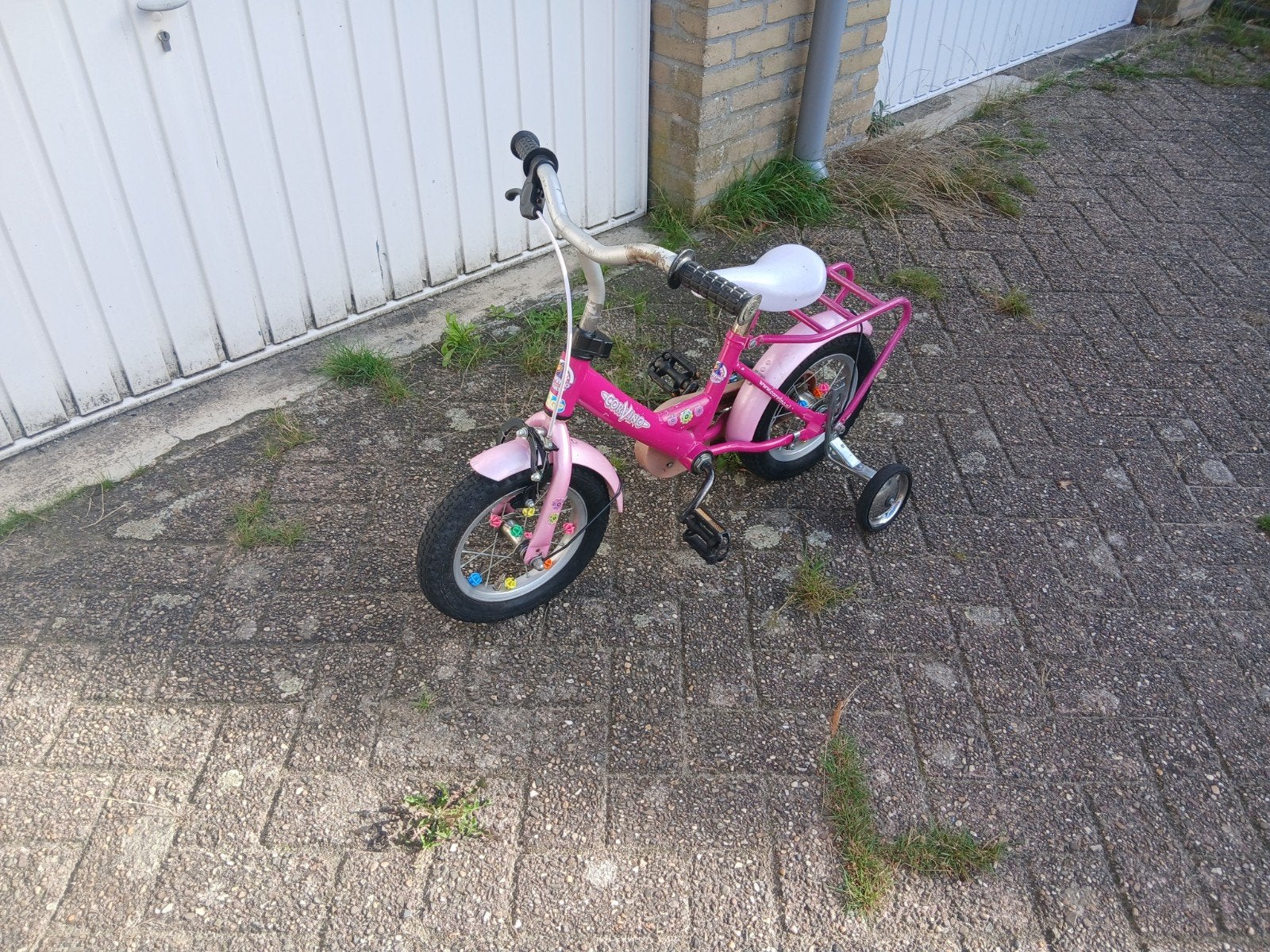 Roze kinderfiets met zijwielen, Ophalen, Gebruikt, Onbekend, Zijwieltjes