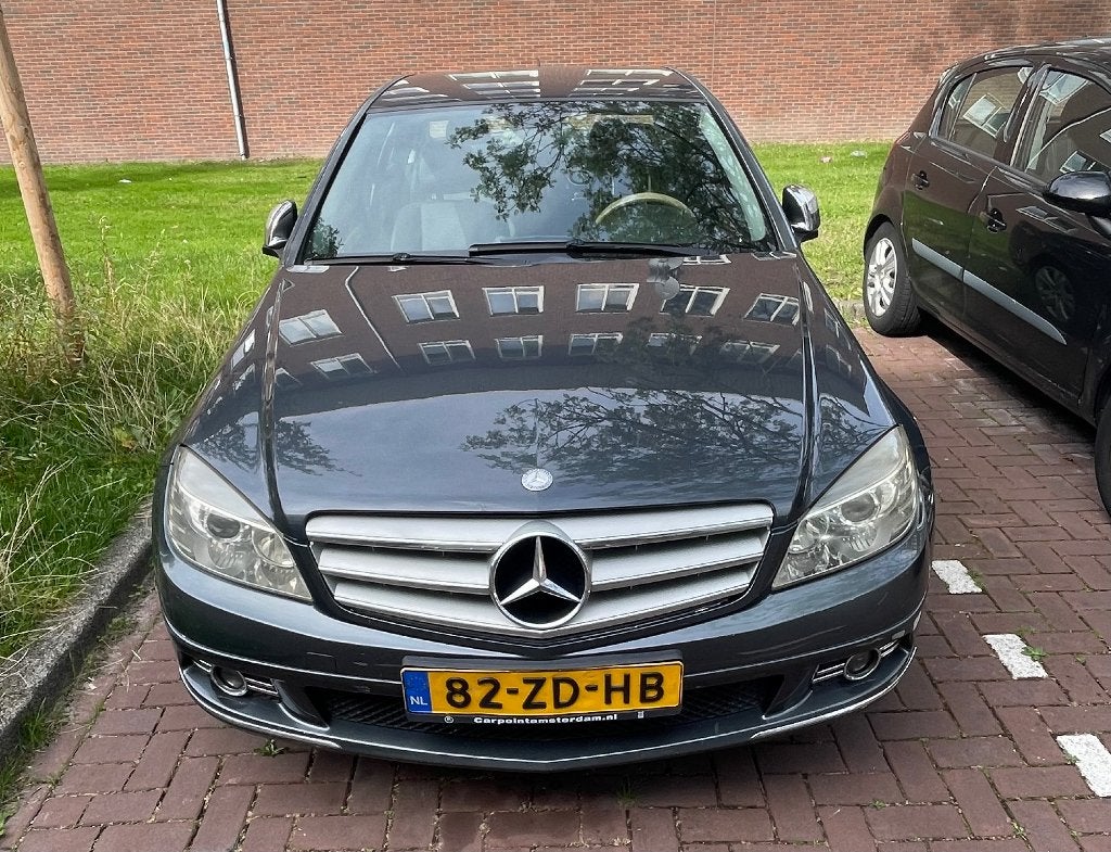 Mercedes-Benz C-Klasse 1.8 C180 Kompressor Sedan 2008 Grijs, Auto's, Mercedes-Benz, Achterwielaandrijving, 1796 cc, Origineel Nederlands