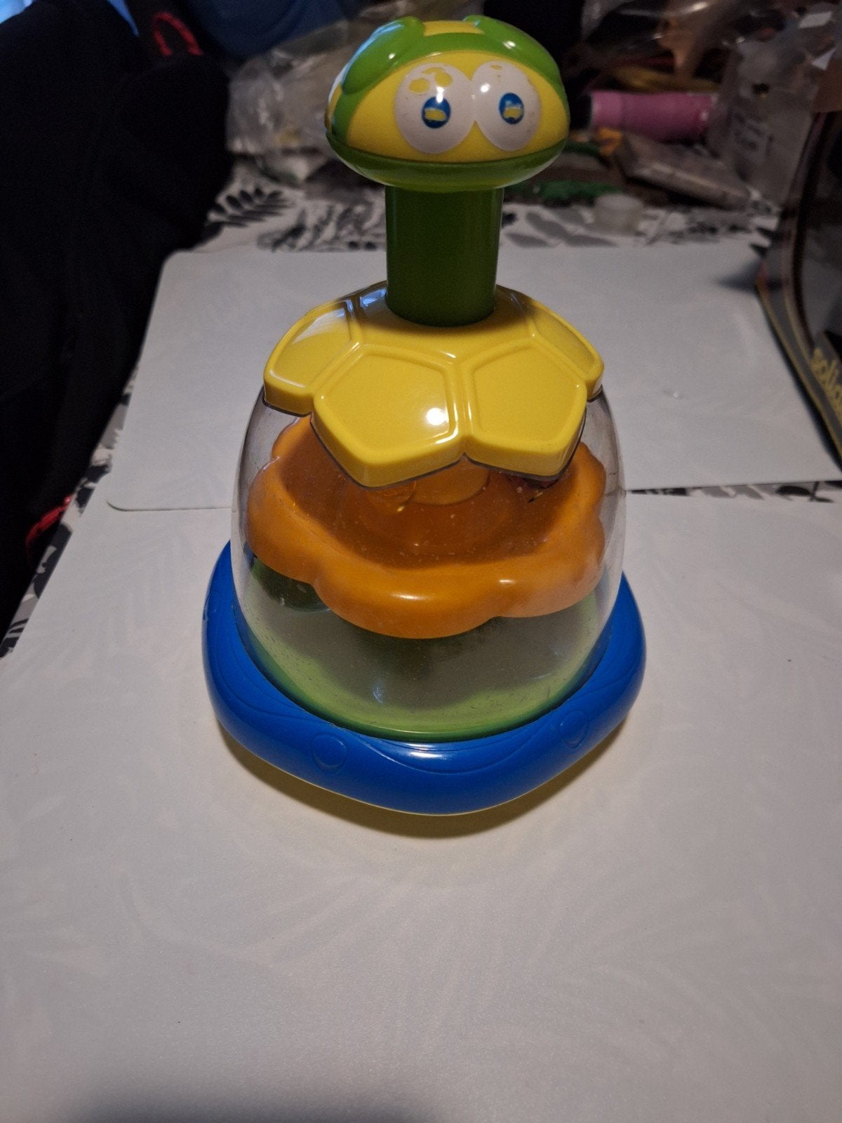 Baby Speelgoed. Tol Met Bijen Balletjes. Vintage., Kinderen en Baby's, Ophalen of Verzenden, Zo goed als nieuw, Overige typen