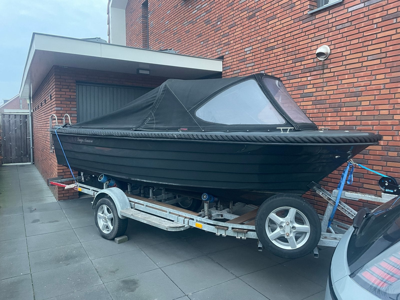Lago Amore 495 Tender met 20 pk Suzuki buitenboordmotor, Watersport en Boten, Sloepen, Tender, Lago Amore, Zo goed als nieuw, Ophalen