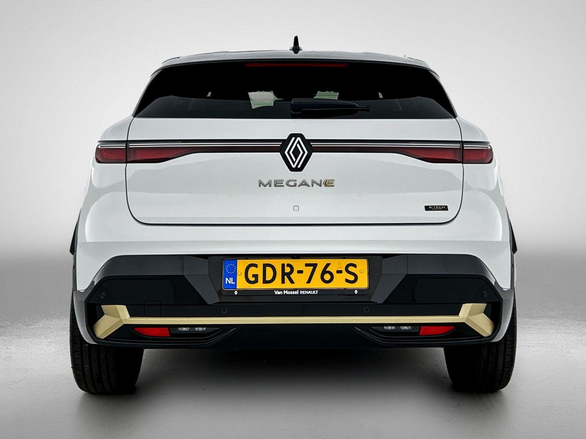 Renault Megane E-Tech EV60 Optimum Charge Iconic | Automaat, 1611 kg, Wit, 190 min, 900 kg