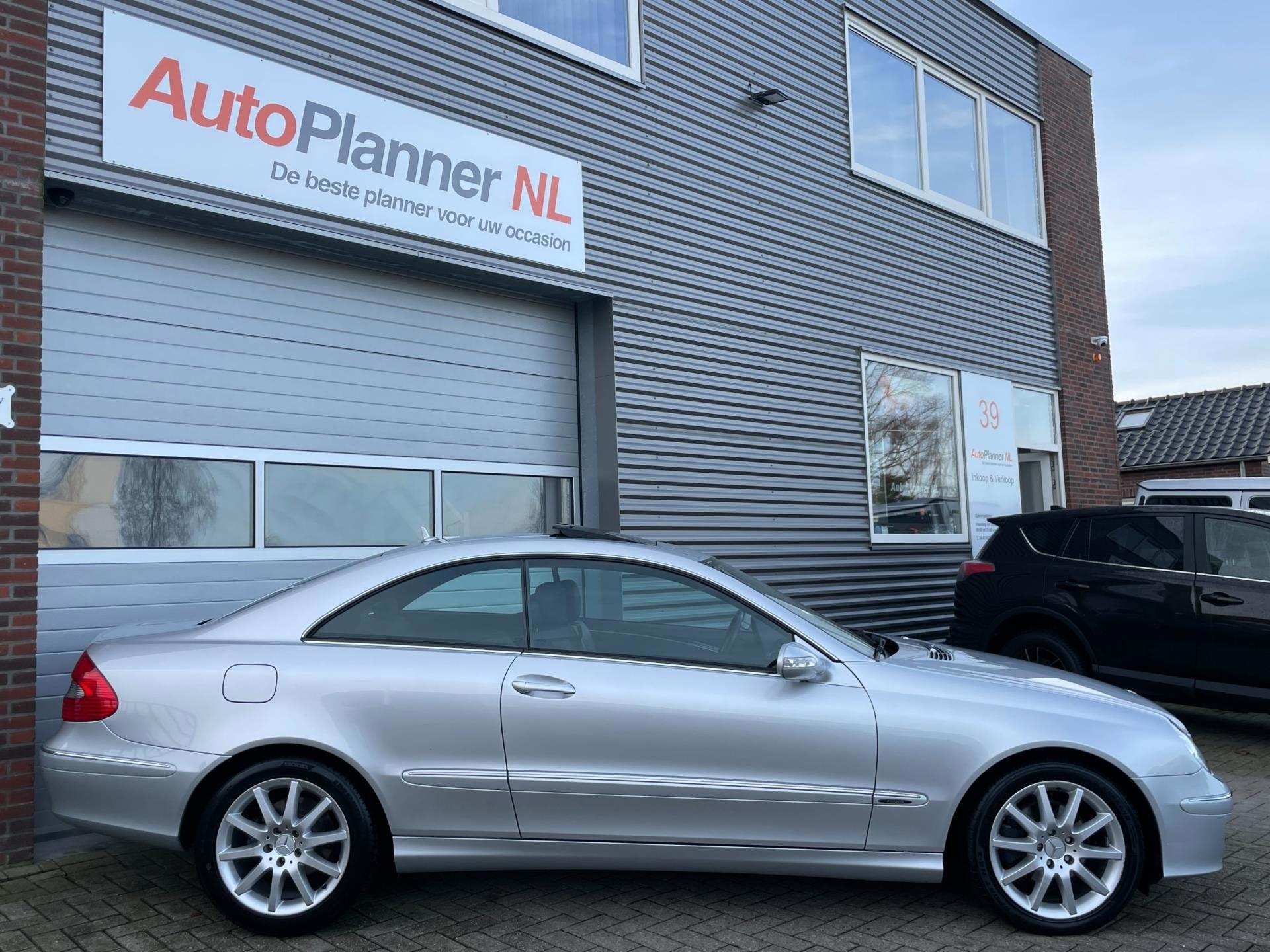 Mercedes-Benz CLK-klasse Coupé 280 Avantgarde! *34.240KM!*, Dealer onderhouden, Achterwielaandrijving, Gebruikt, Zwart