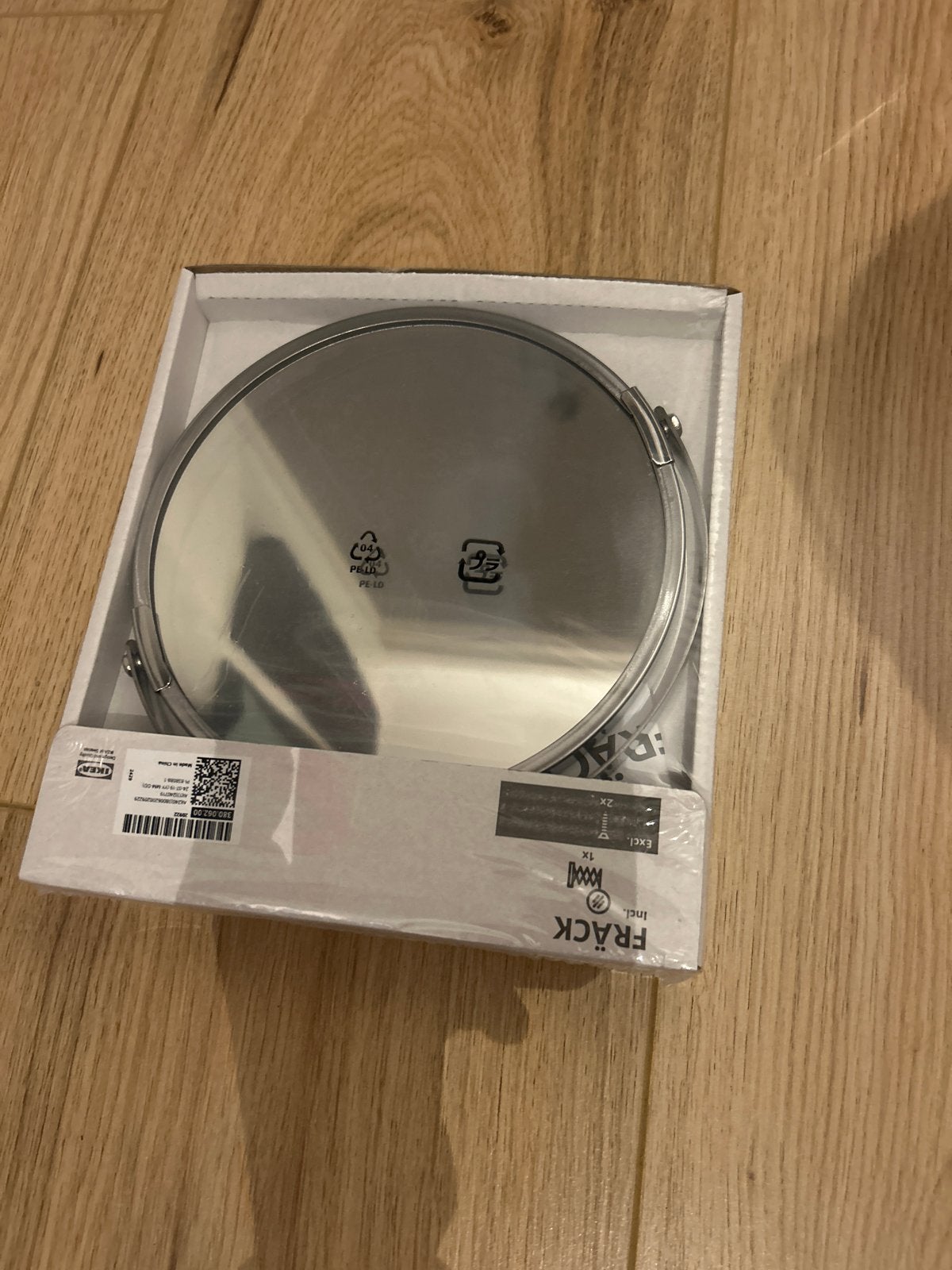 IKEA FRÄCK spiegel, nieuw in verpakking, Minder dan 50 cm, Rond, Nieuw, Ophalen of Verzenden