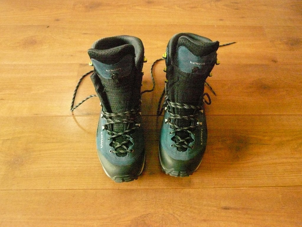 LOWA GTX 42 - 43  ALS NIEUW, Sport en Fitness, Bergsport en Wandelen, Ophalen of Verzenden, Zo goed als nieuw, Schoenen