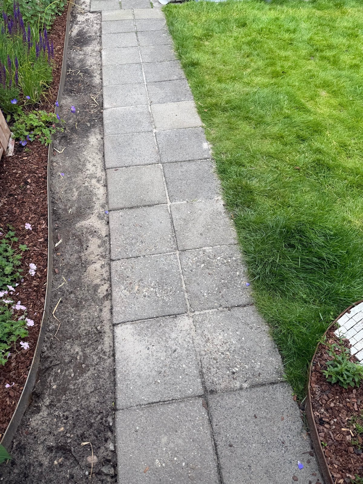 191 gebruikte betontegels voor tuinpad of terras, Tuin en Terras, Ophalen, Gebruikt, 10 m² of meer, Beton