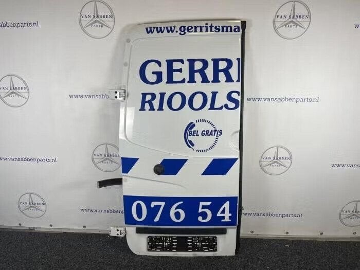 Achterdeur Bus-Bestelauto van een Mercedes Sprinter (147), Auto-onderdelen, Ophalen of Verzenden, Gebruikt, Achter, Achterklep