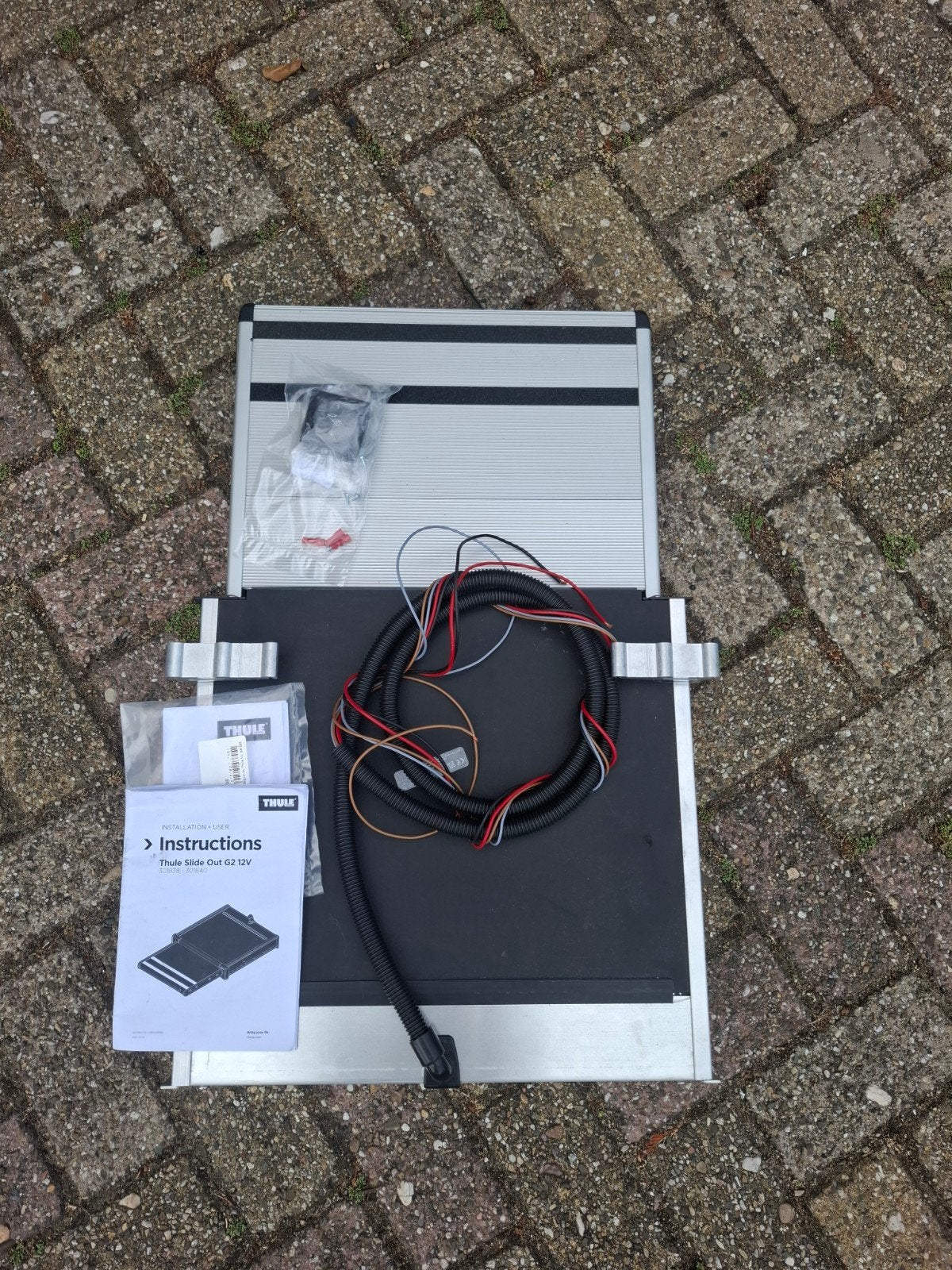 Thule Slide Out G2 12V uitschuifbare opstap, Ophalen, Nieuw