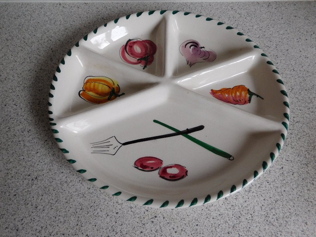 Bord 22x20 cm. 5 vakken Ovaal Handpainted Made in Italy, Overige merken, Keramiek, Ophalen of Verzenden, Zo goed als nieuw
