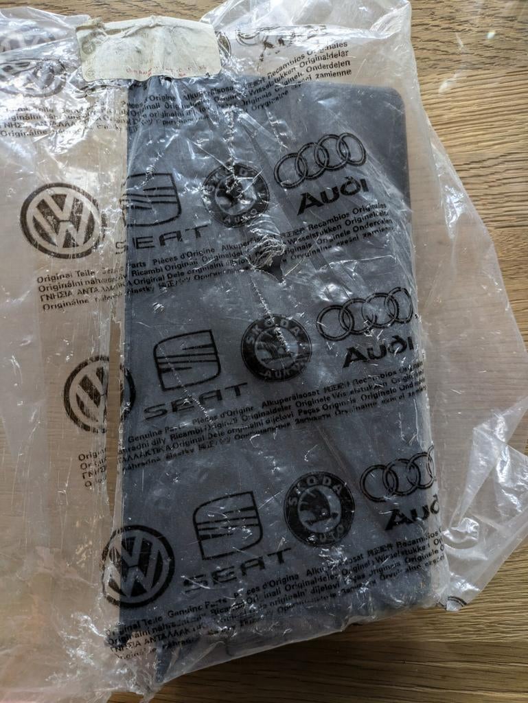 Seat Leon 1M cd wisselaar houder / dashboard kast bakje, Auto-onderdelen, Ophalen, Seat