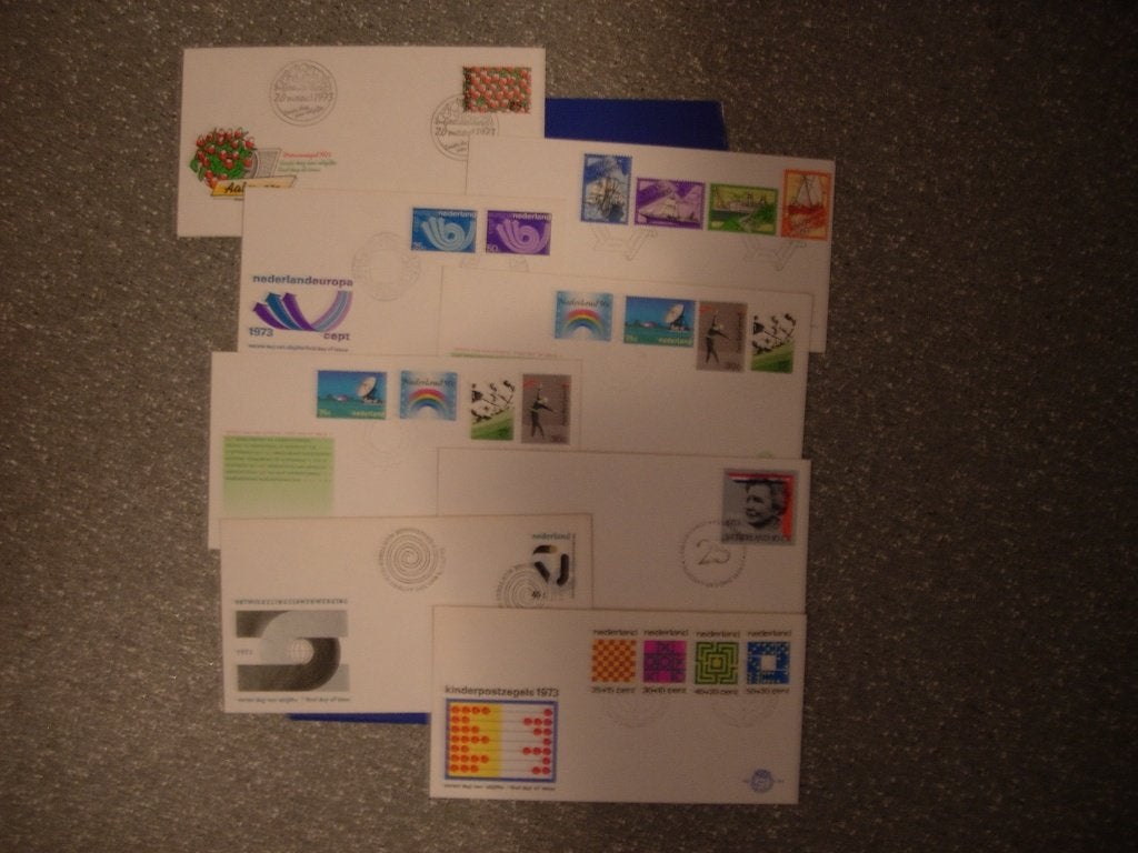 NL Nederland FDC's jaargang 1975, Postzegels en Munten, Postzegels | Eerstedagenveloppen, Verzenden, Onbeschreven, Nederland