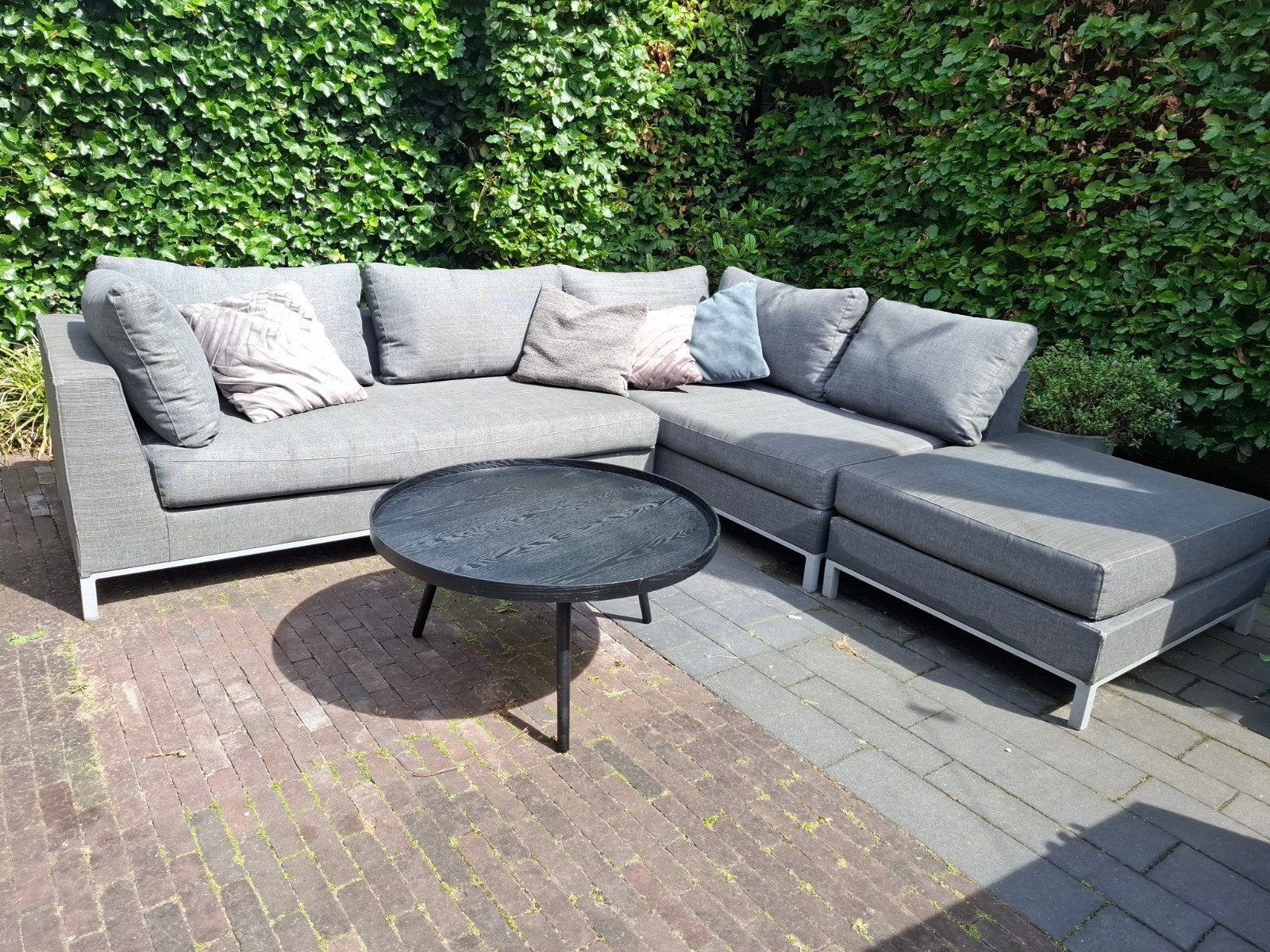 Grijze all weather loungeset, Ophalen, 5 zitplaatsen, Bank, Aluminium